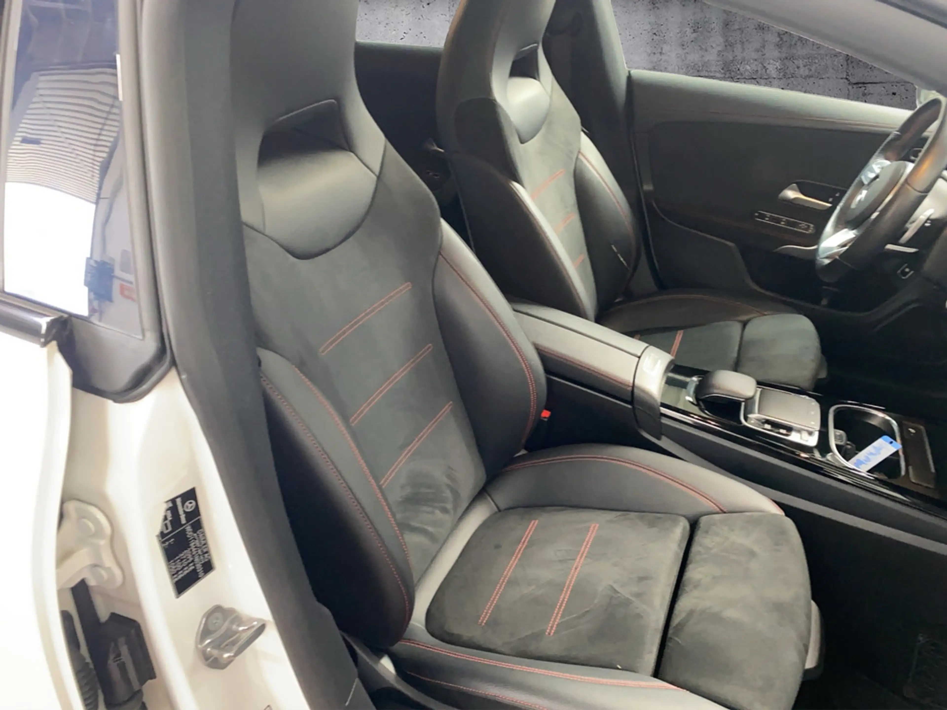 Mercedes-Benz CL A Shooting Brake 250 AMG Line Panodach+360°Kamera+DAB+ — photo 11