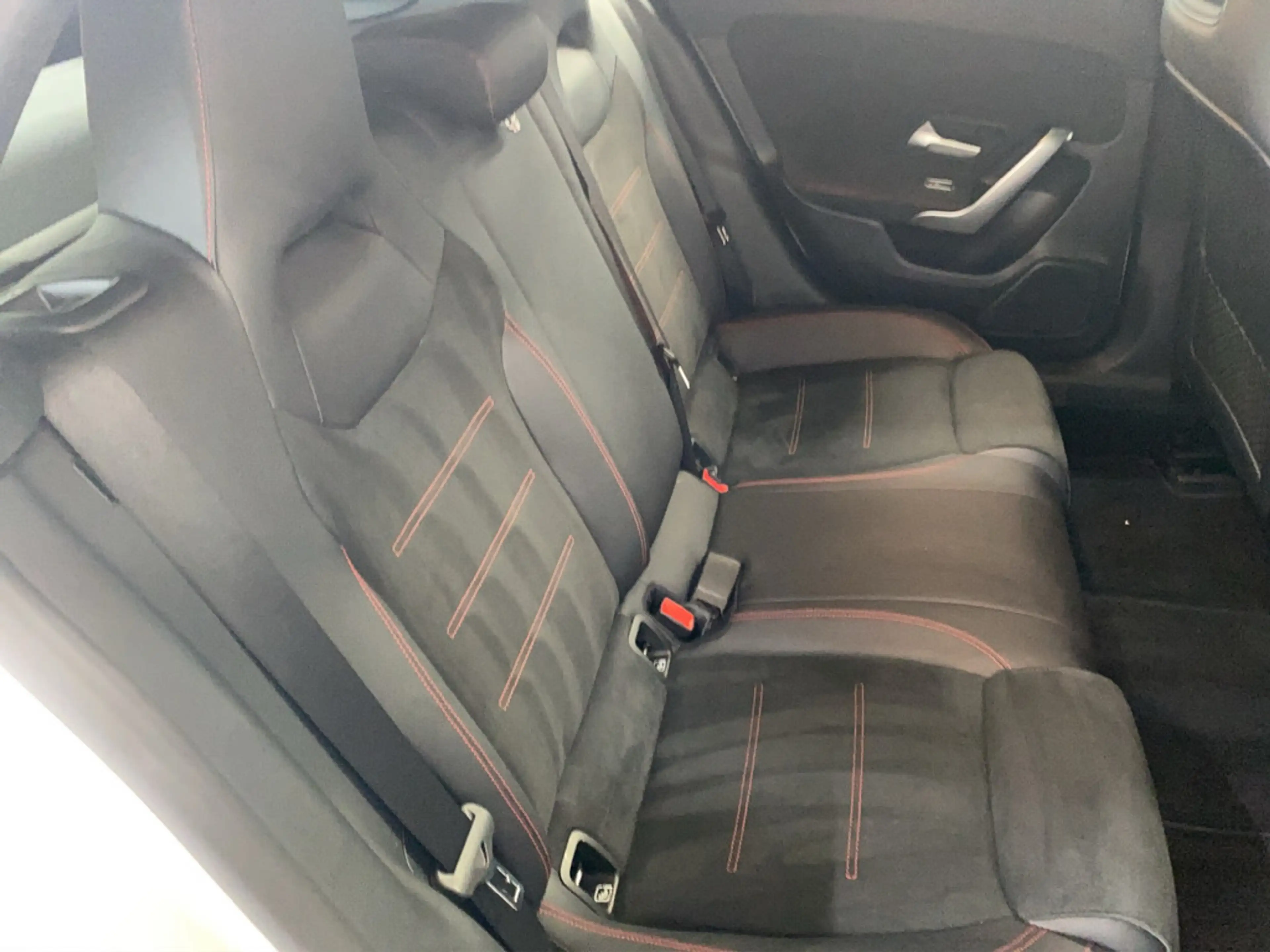 Mercedes-Benz CL A Shooting Brake 250 AMG Line Panodach+360°Kamera+DAB+ — photo 13