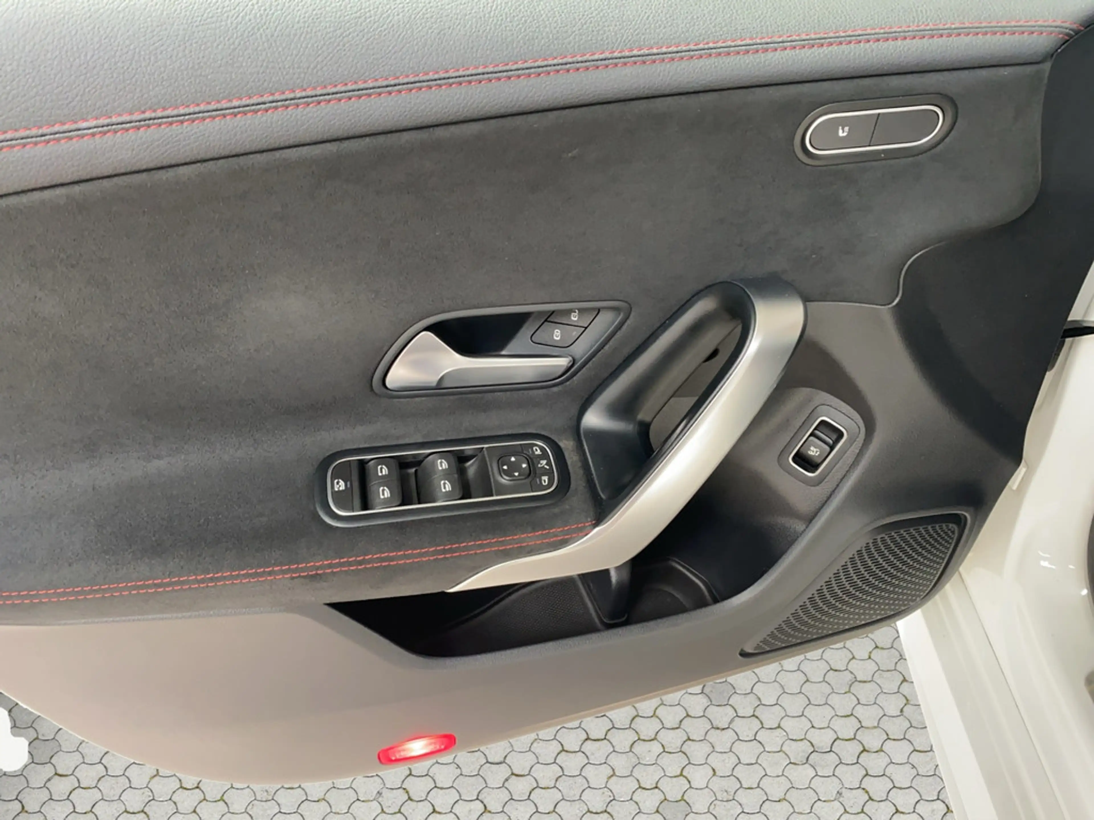 Mercedes-Benz CL A Shooting Brake 250 AMG Line Panodach+360°Kamera+DAB+ — photo 16