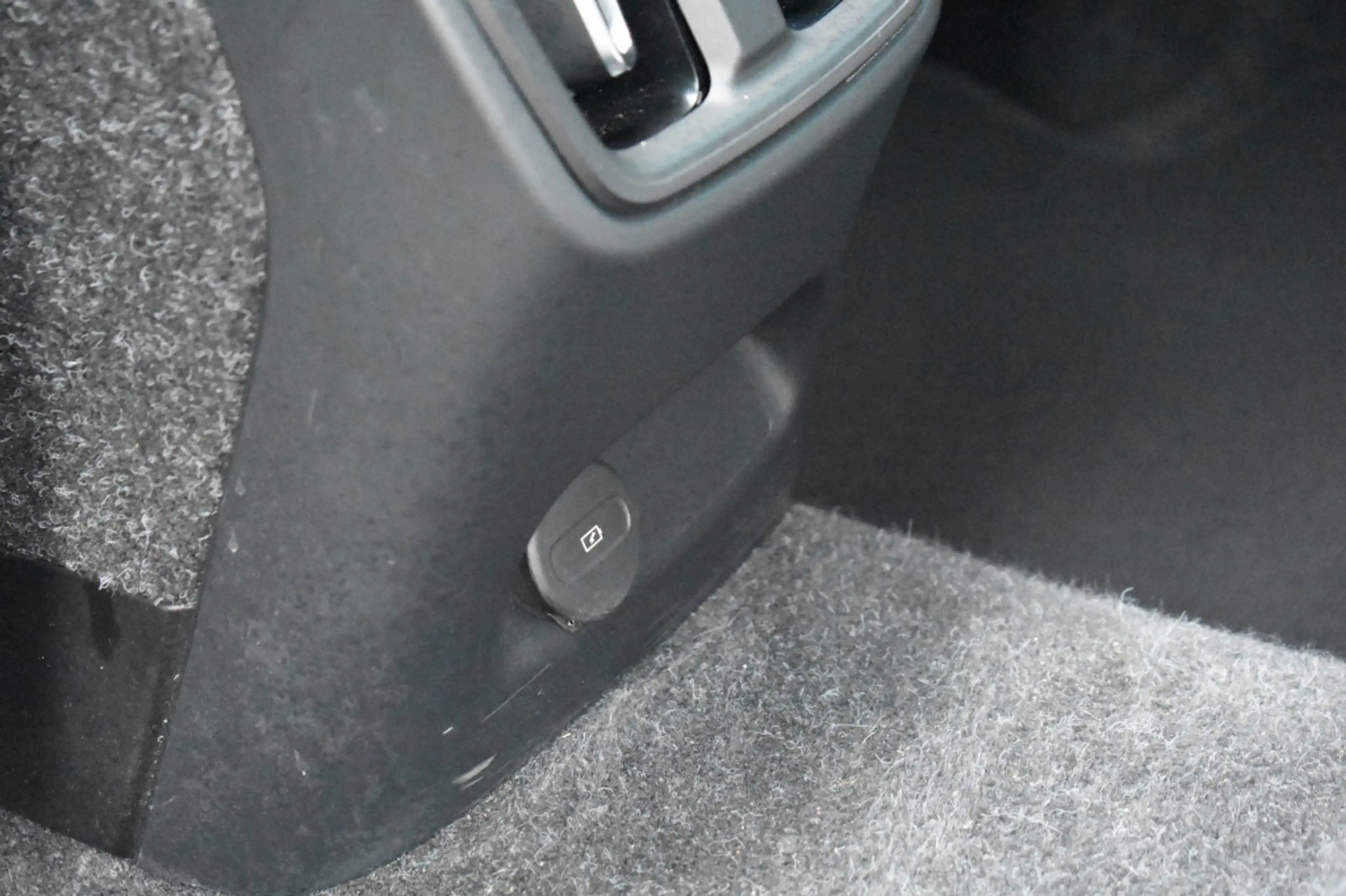 Volvo EX40 Extended Range Ultra 252pk/82kWh | Climate | Getin — photo 22