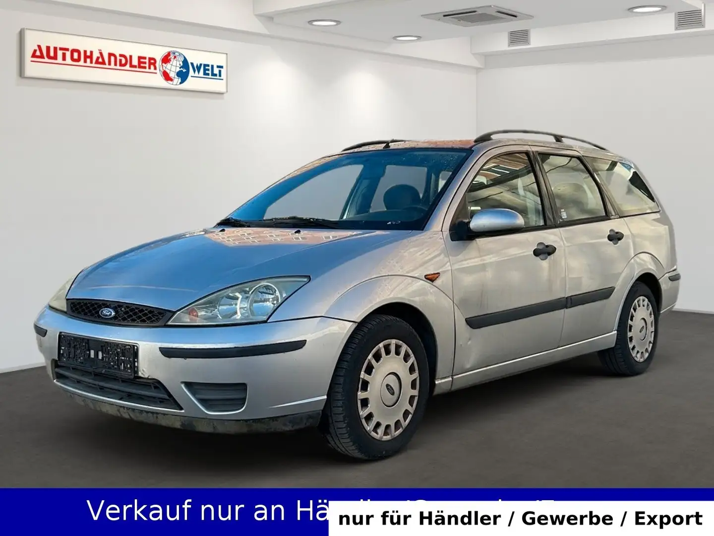 Ford Focus Kombi 1.8 i Klimaanlage AHK Silber - 1
