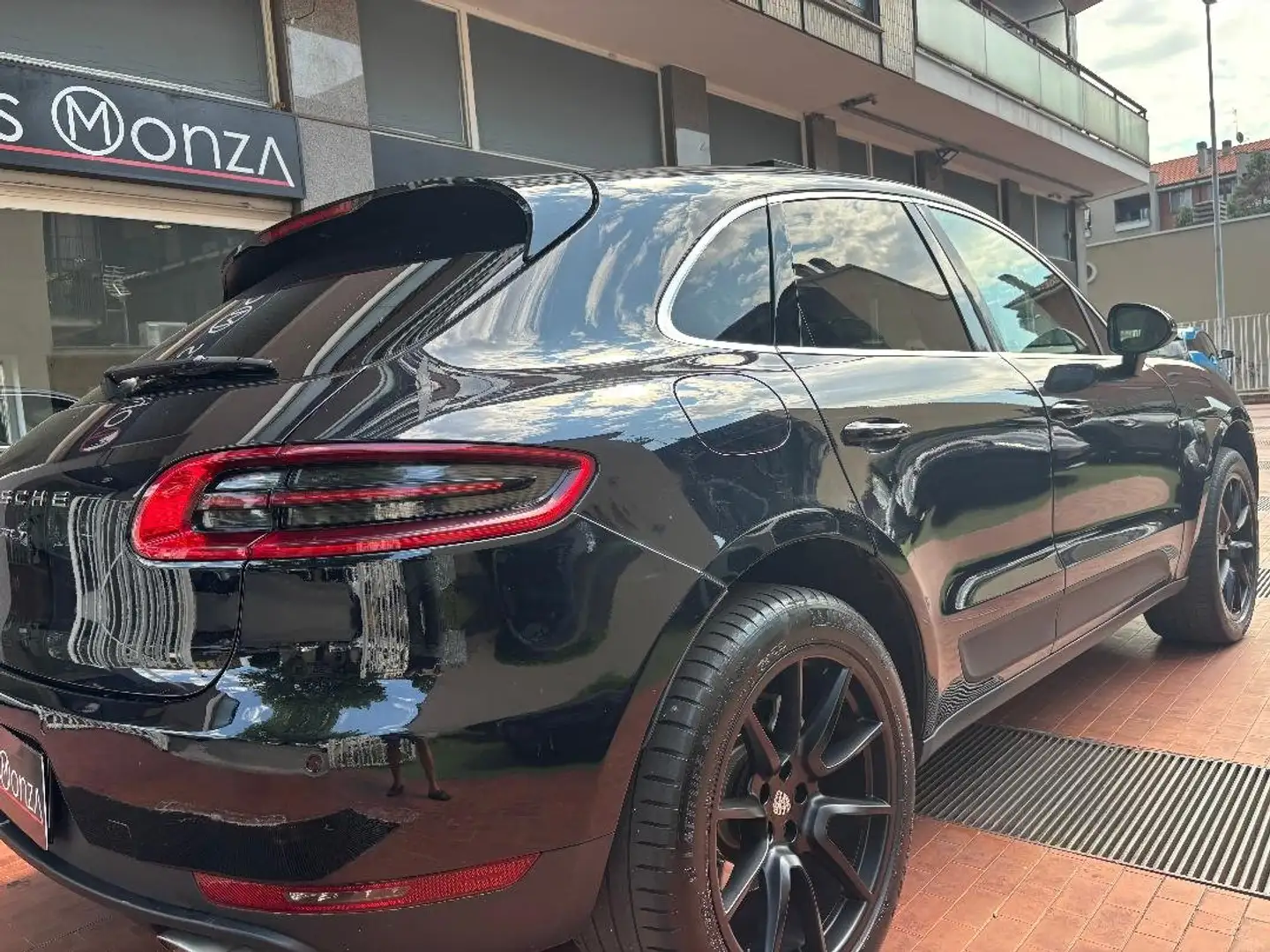 Porsche Macan Macan 3.0d S 250cv- tetto panoramico- unico pro Zwart - 1