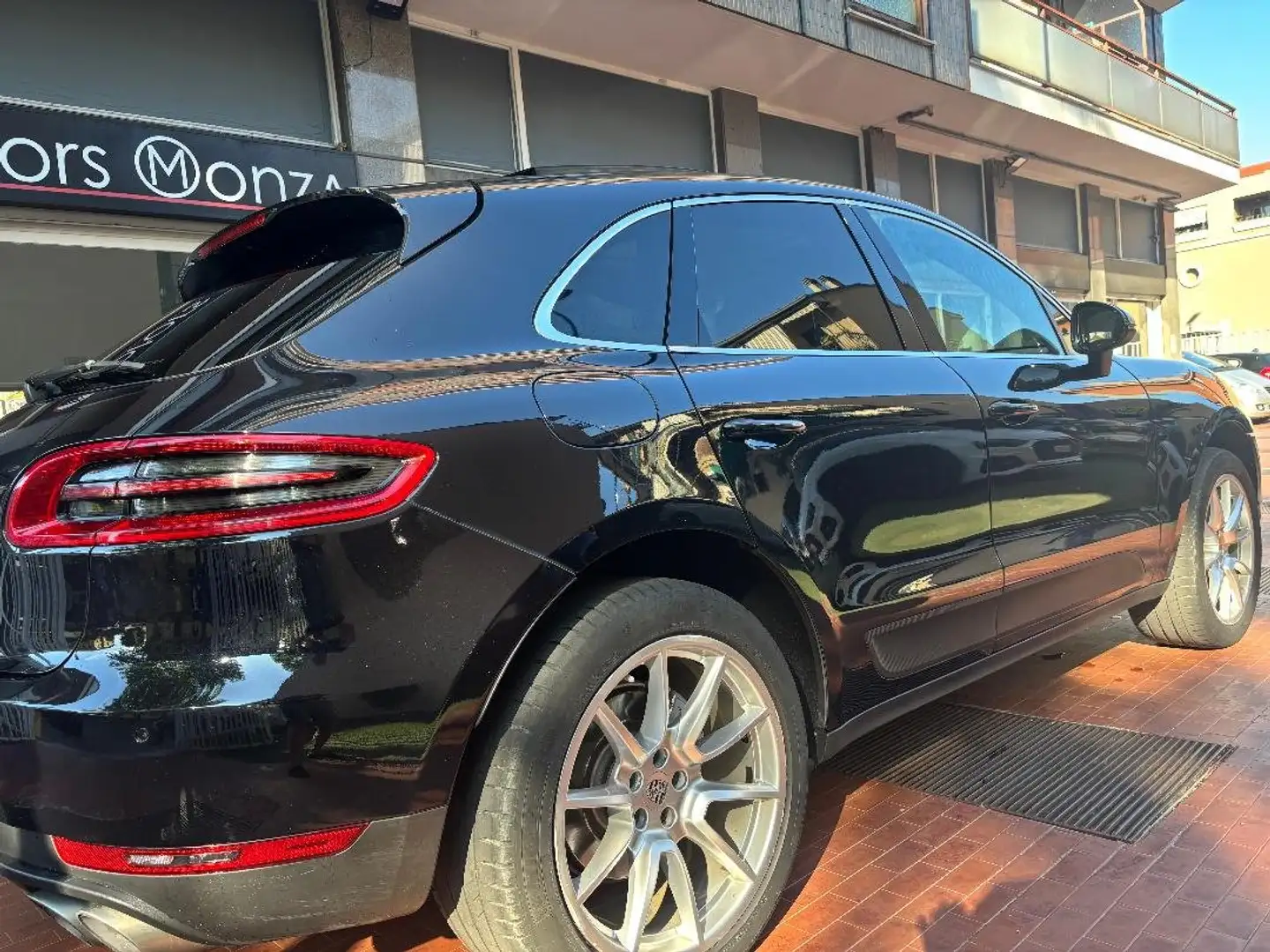 Porsche Macan Macan 3.0d S 250cv- tetto panoramico- unico pro Black - 2