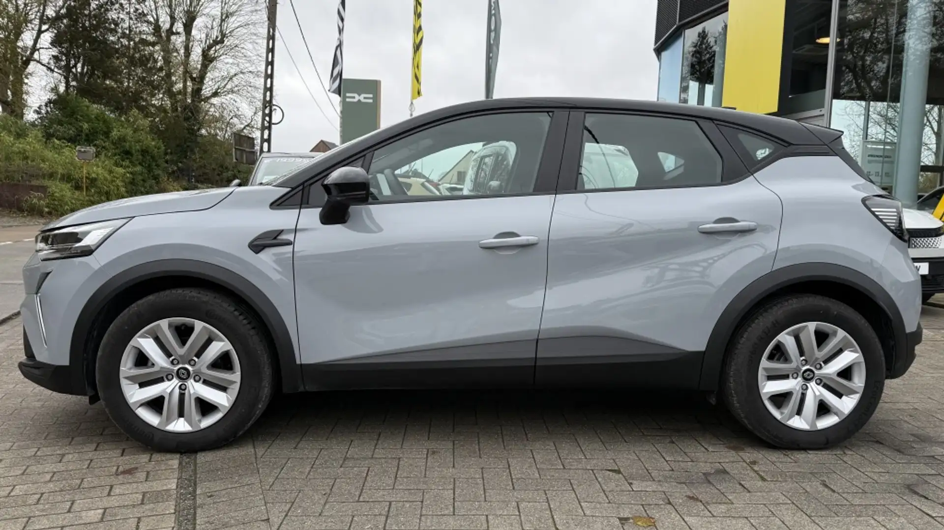 Renault Captur II 1.0 TCe 90 Evolution Gris - 2