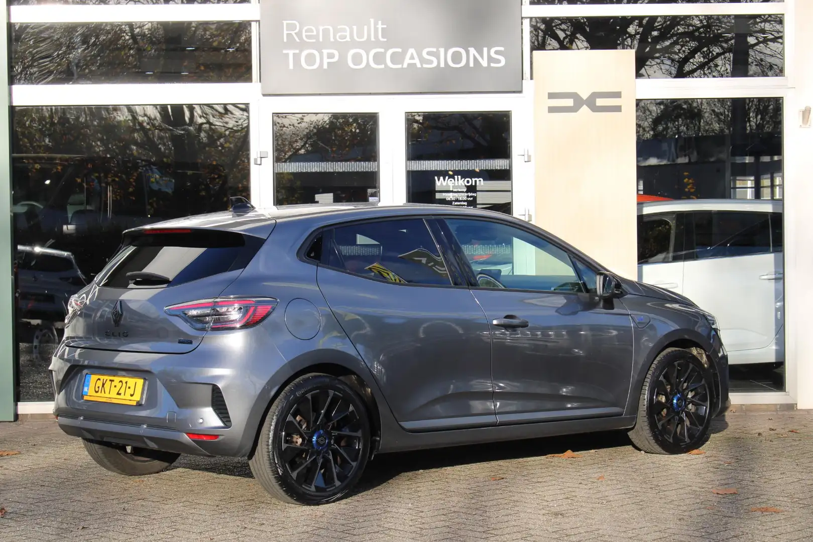Renault Clio 1.6 E-Tech Full Hybrid 145 esprit Alpine Achterrui Gris - 2