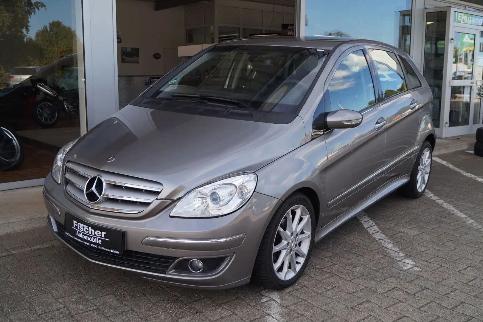 Mercedes-Benz B 170 Automatik*Klima*Teilleder Grau - 1