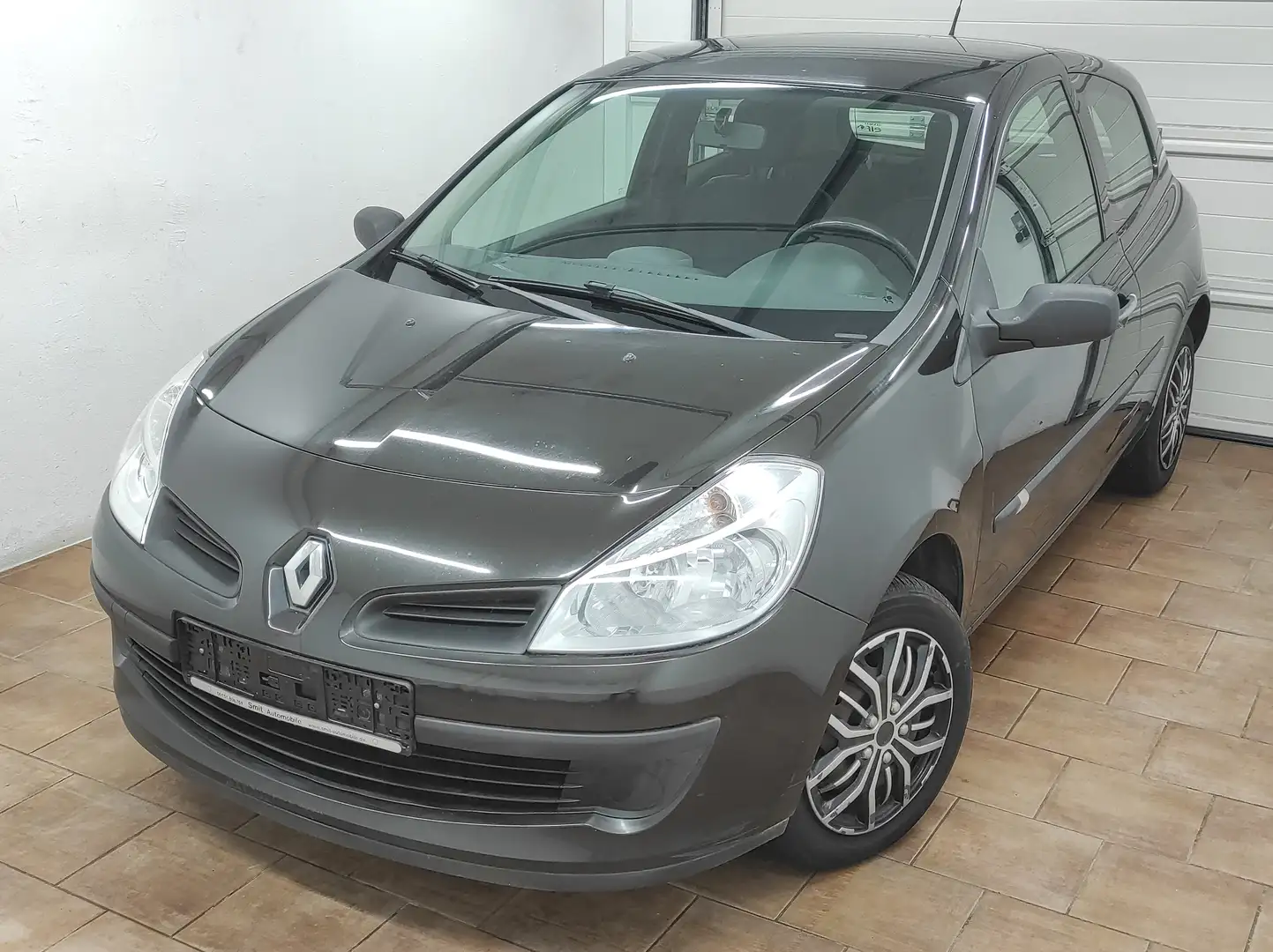 Renault Clio 1.2 TCE KLIMA ALLWETTER BC AUX USB EURO-4 Extreme Negro - 2