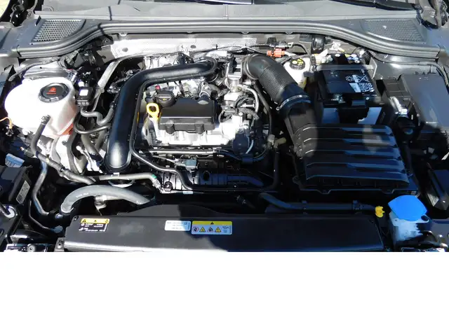 Volkswagen Golf view 14