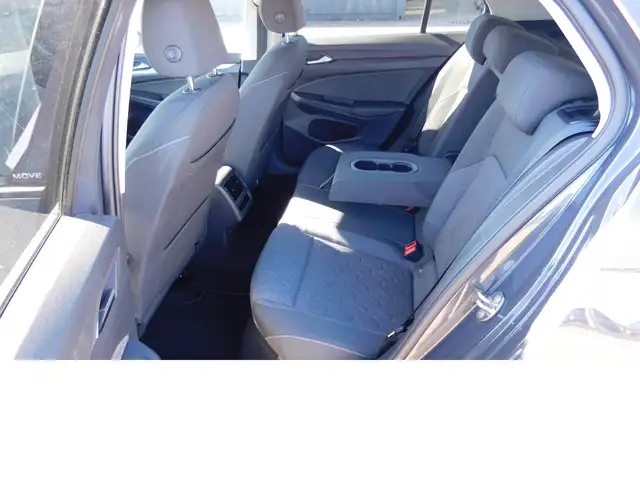 Volkswagen Golf view 10
