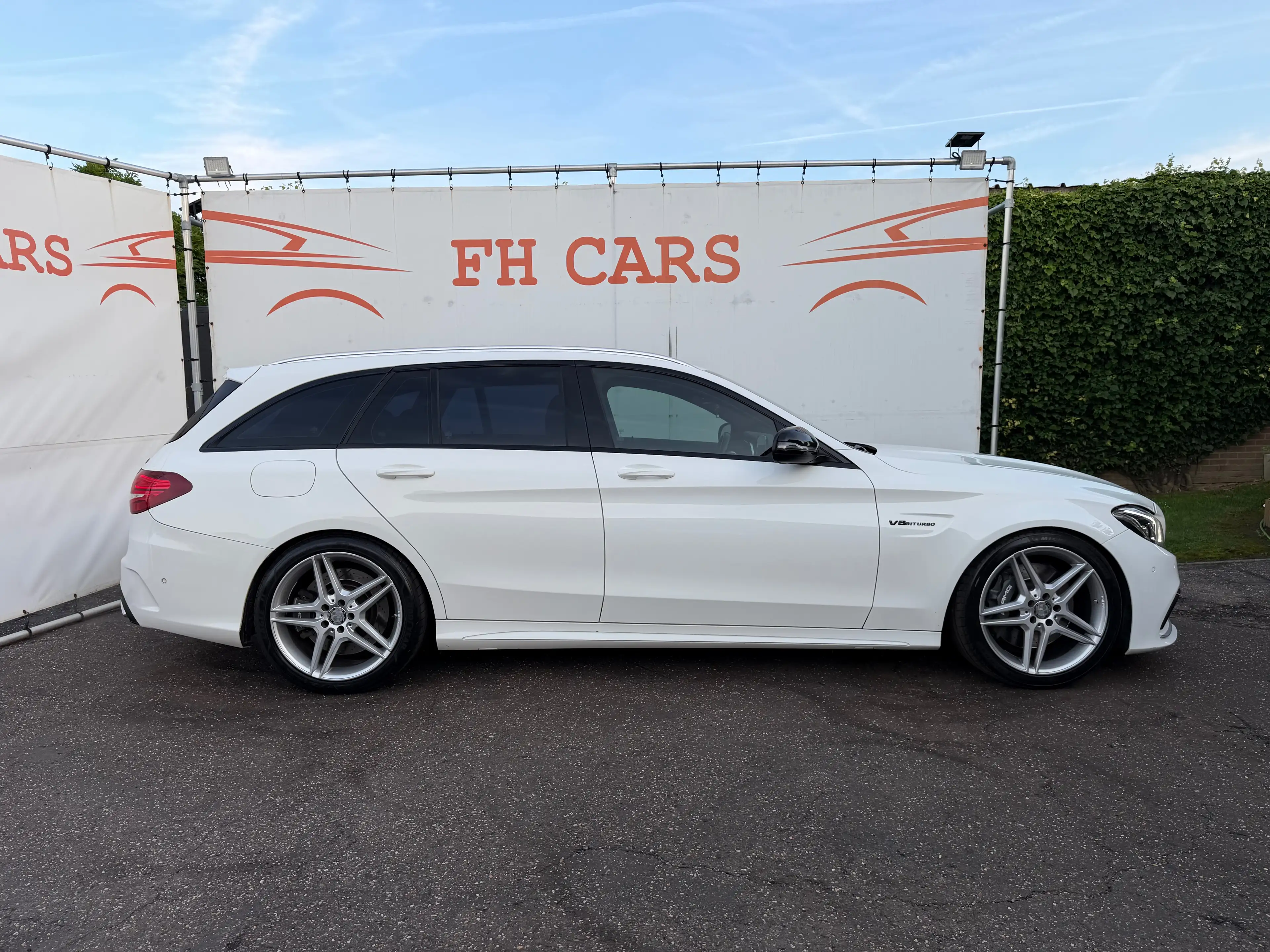 Mercedes-Benz C 63 AMG V8 BI-TURBO *AMG PERFORMANCE SEATS*MEMORY*600 PK*I — photo 2