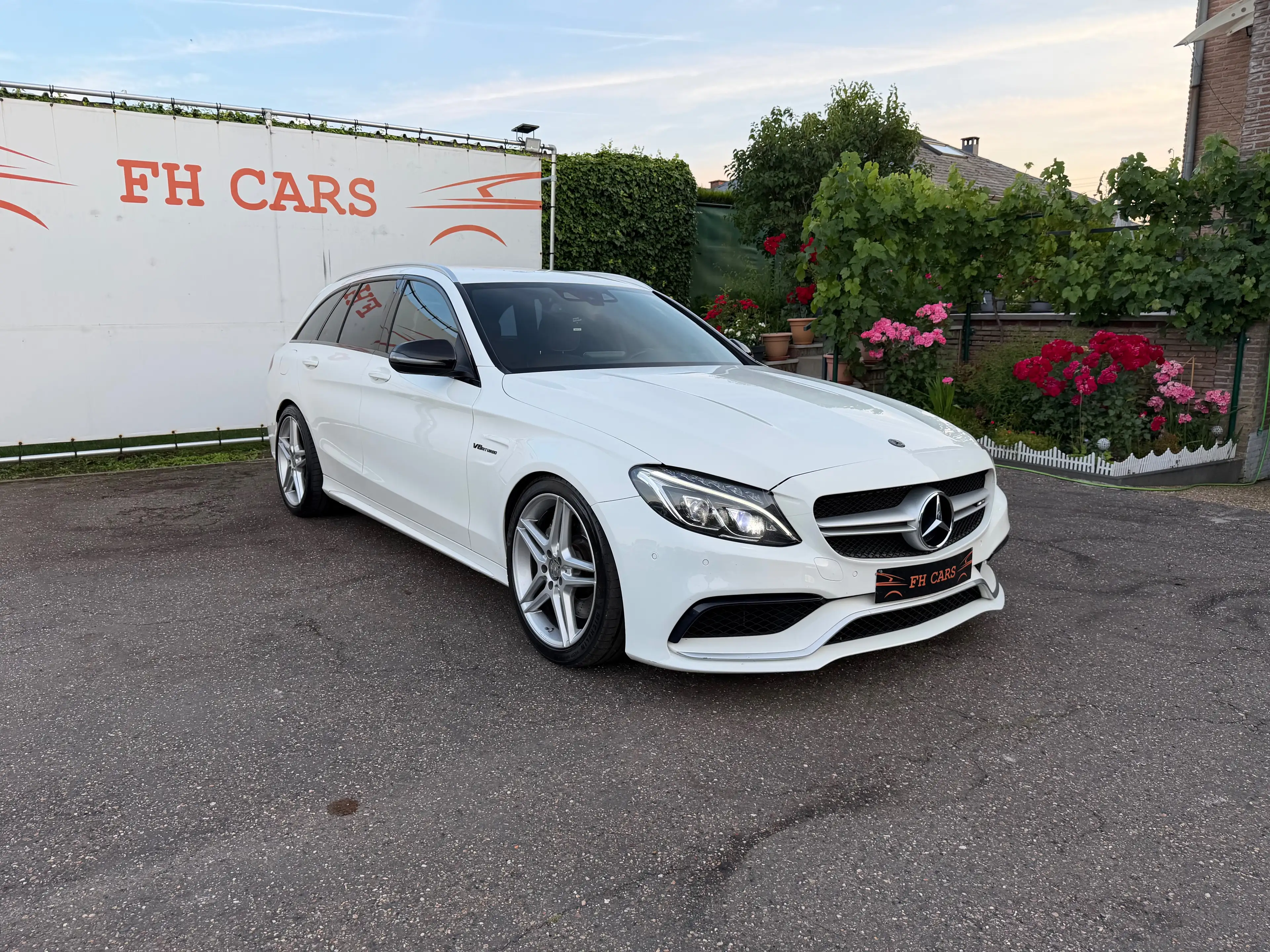 Mercedes-Benz C 63 AMG V8 BI-TURBO *AMG PERFORMANCE SEATS*MEMORY*600 PK*I — photo 5
