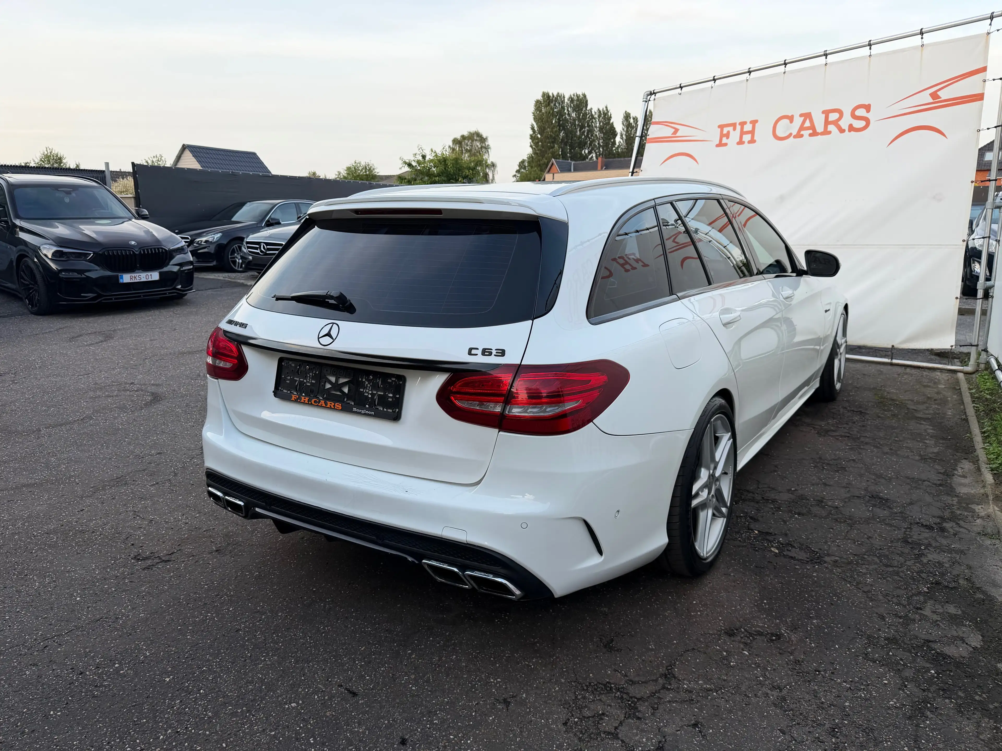 Mercedes-Benz C 63 AMG V8 BI-TURBO *AMG PERFORMANCE SEATS*MEMORY*600 PK*I — photo 10