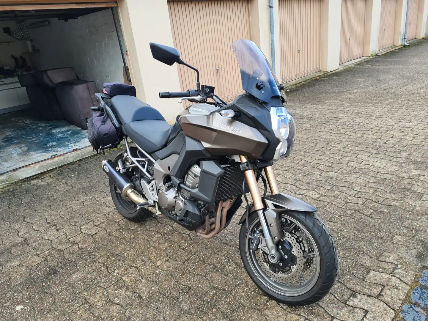 Kawasaki Versys 1000 Gri - 2