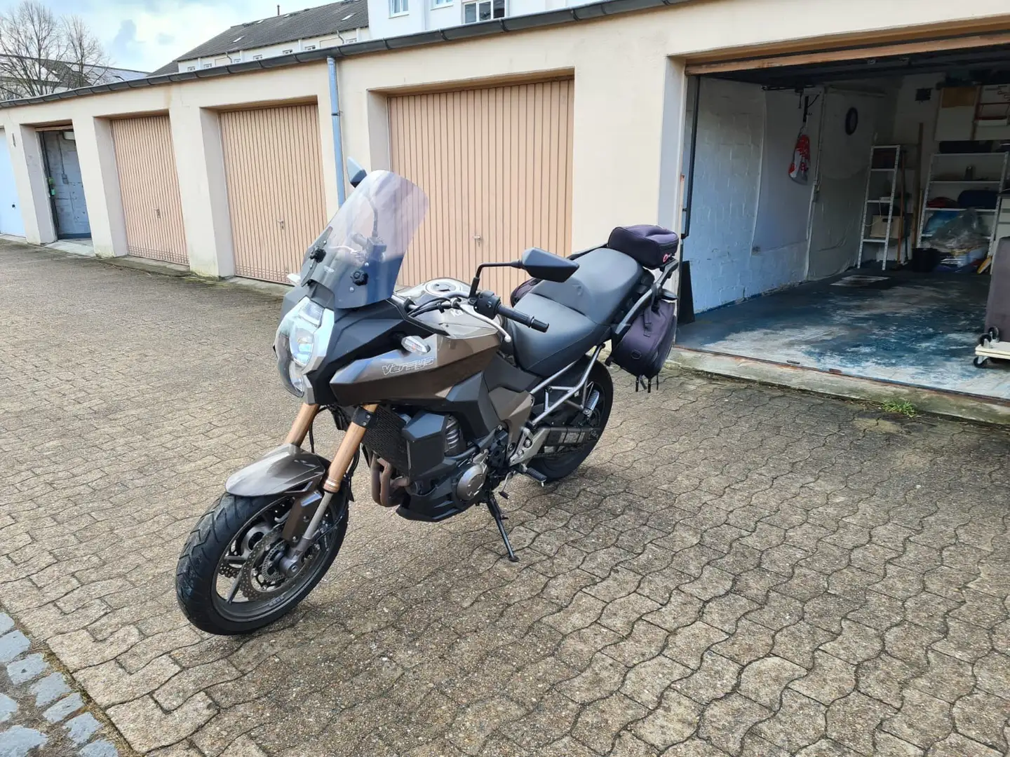 Kawasaki Versys 1000 Gri - 1