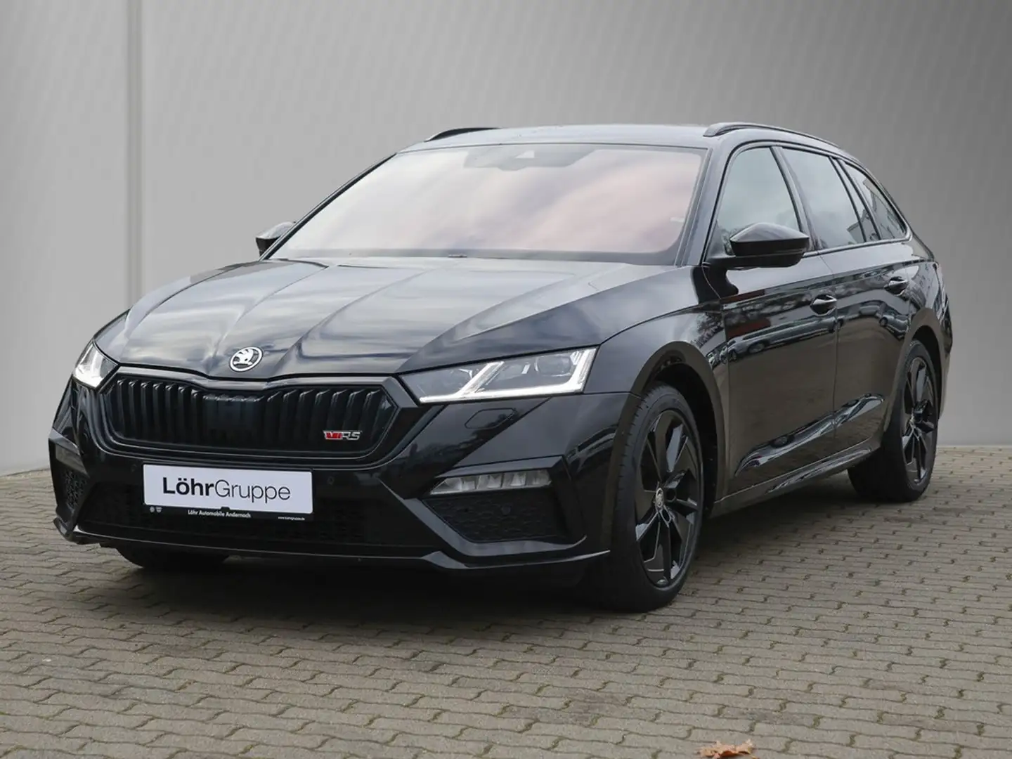 Skoda Octavia Combi RS 2.0 TDI DSG RS 4x4 Schwarz - 2