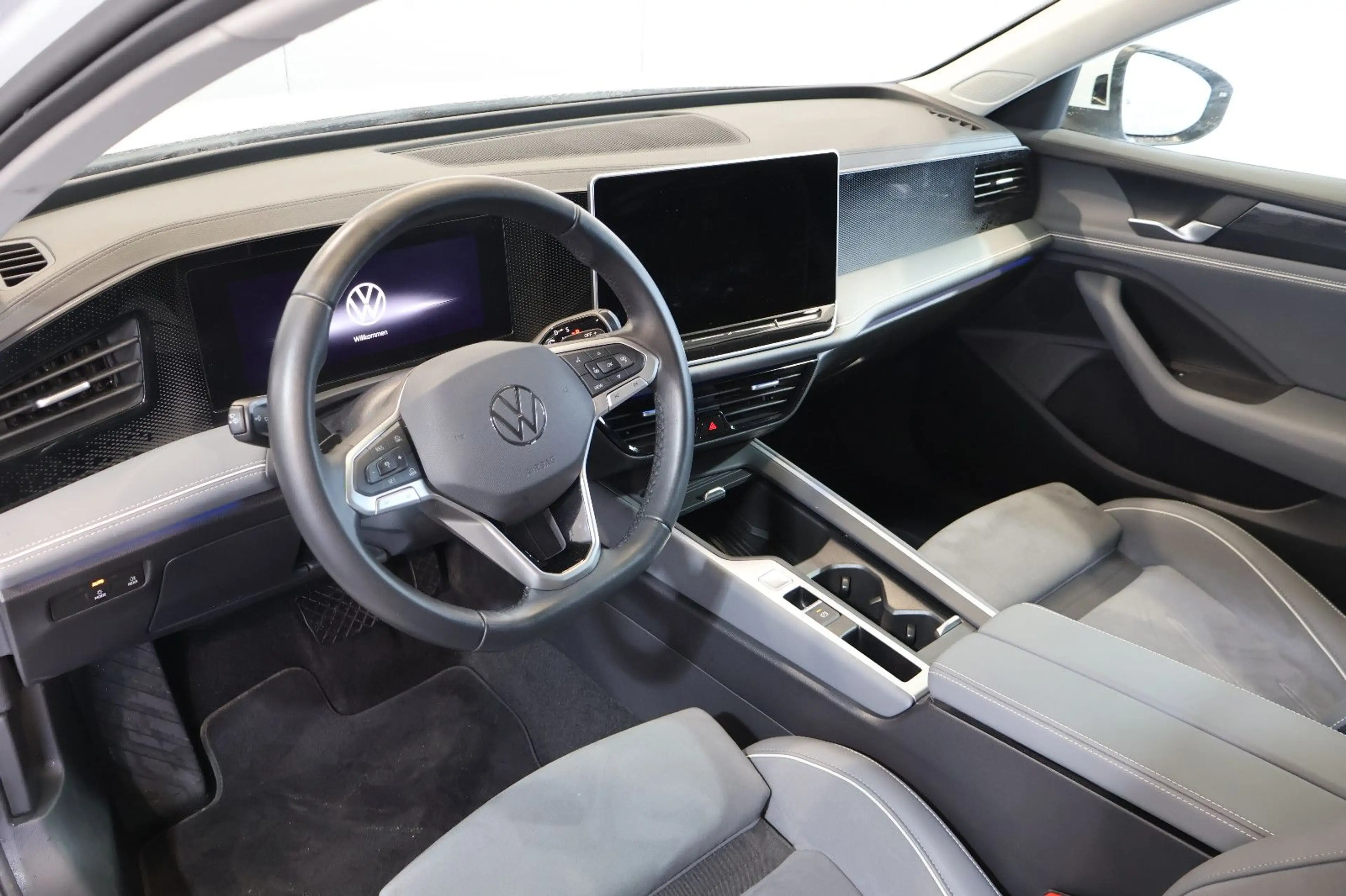 Volkswagen Passat Variant Passat 2.0 TDI Business ACC+SIDE+KAM+LANE+LED — photo 10