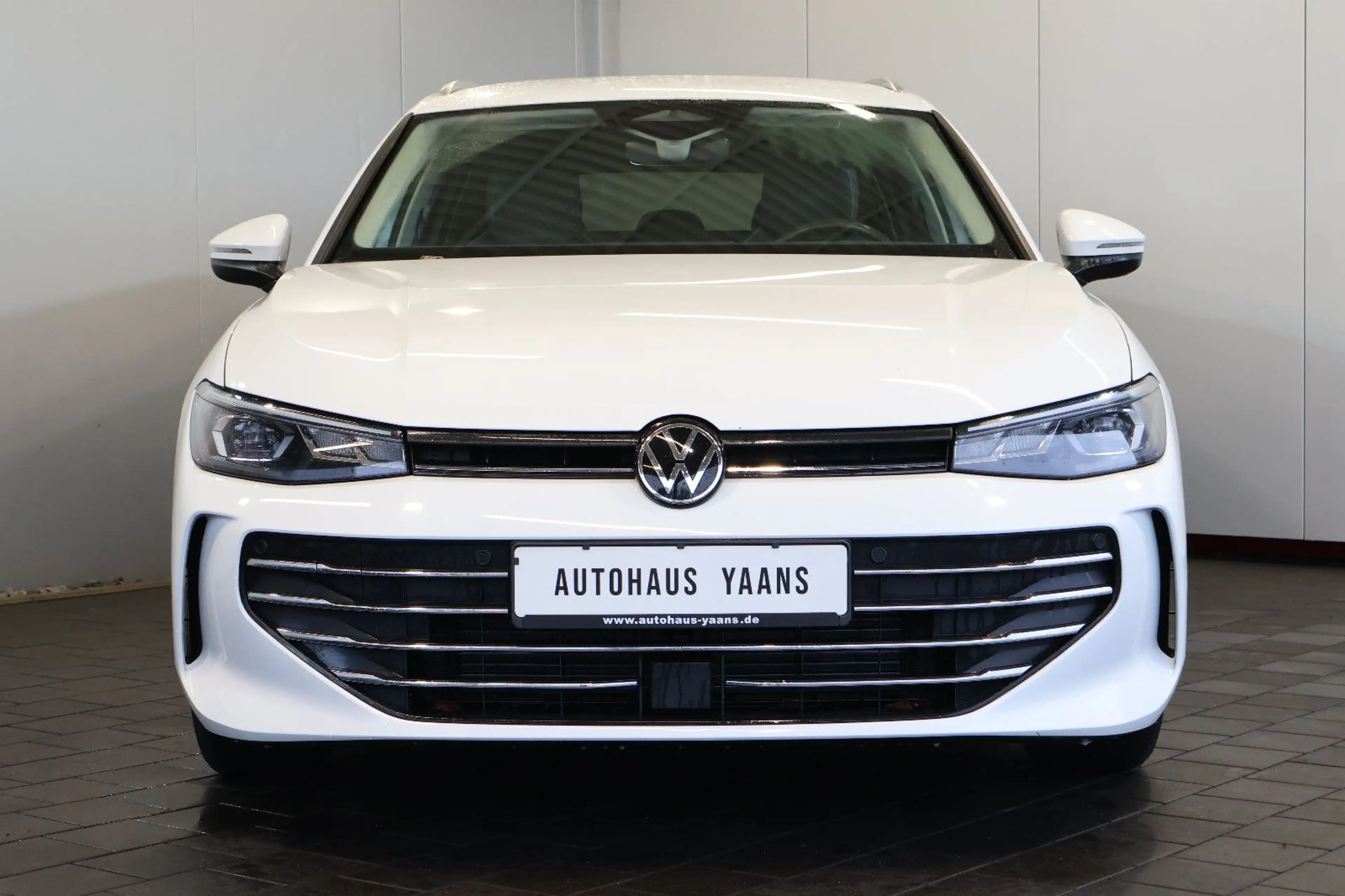 Volkswagen Passat Variant Passat 2.0 TDI Business ACC+SIDE+KAM+LANE+LED — photo 2