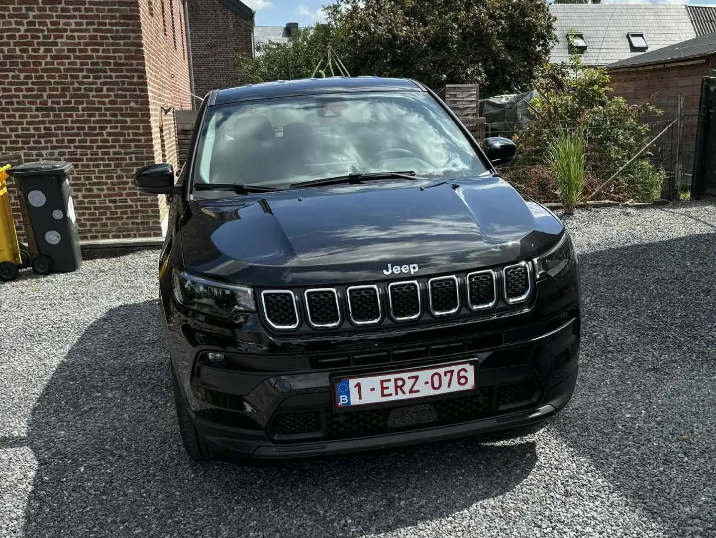 Jeep Compass Compass e-hybride MY23 LONGITUDE 1.5 e-hybride T4 Noir - 1