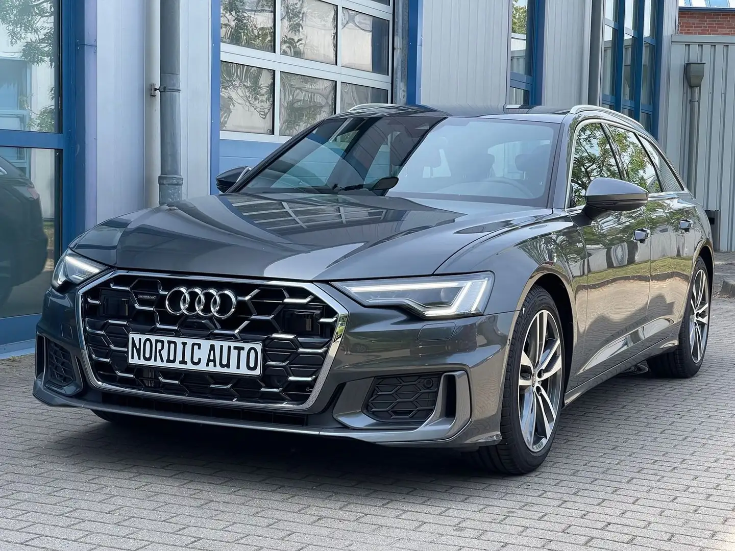 Audi A6 40 TDI quattro S line+AHK+Cockpit+Kamera+StandH Gris - 1