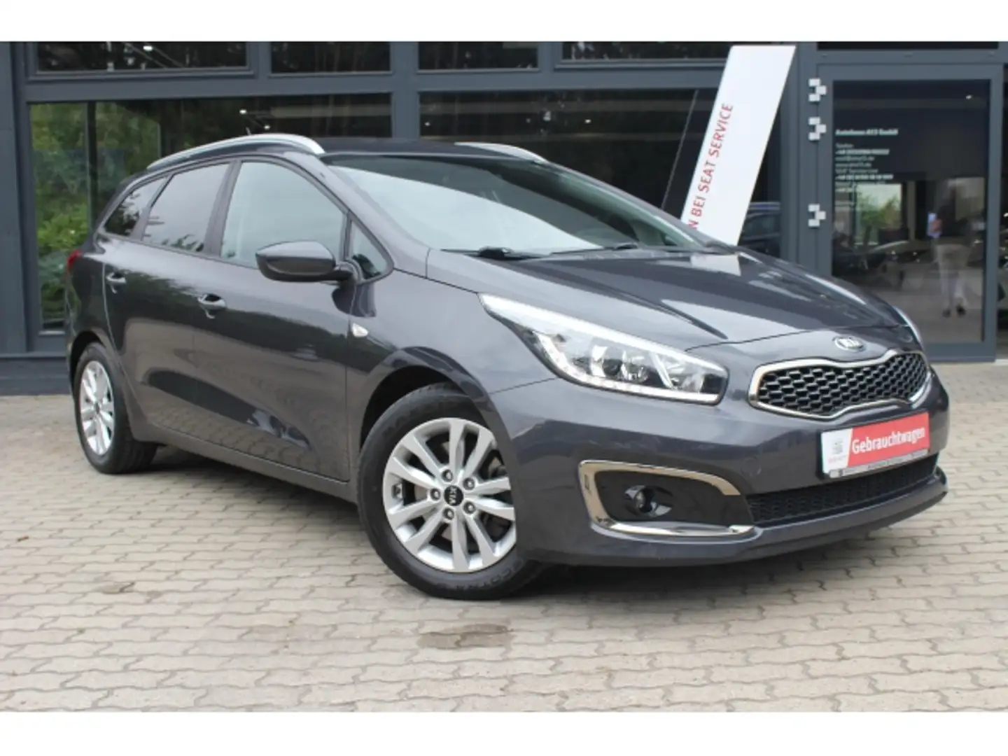 Kia cee´d Sportswagon SHZ. PDC. Alu. Radio. LenkHZ. Gris - 2