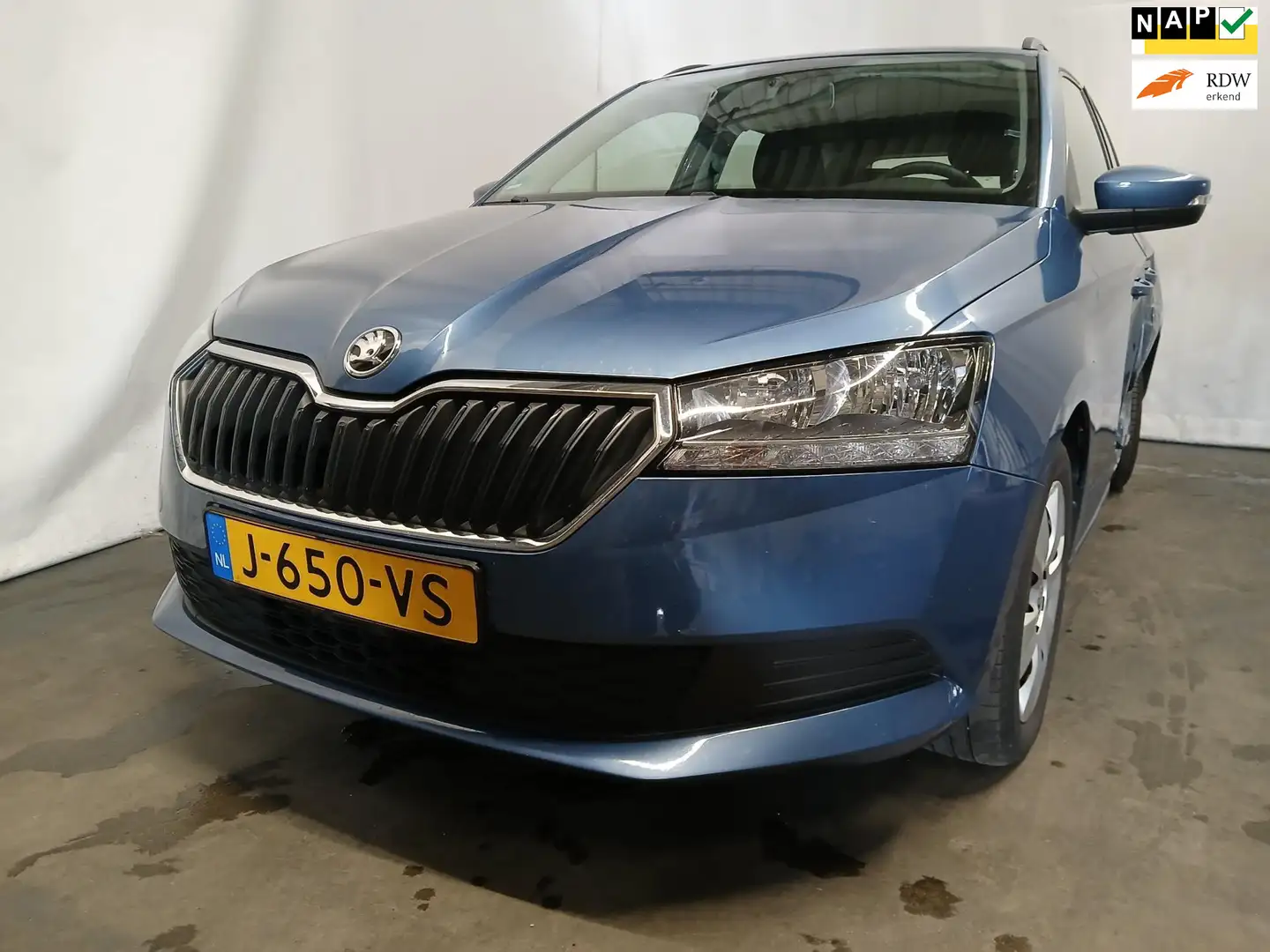 Skoda Fabia Combi 1.0 TSI Active - Links Achter Schade Blauw - 1