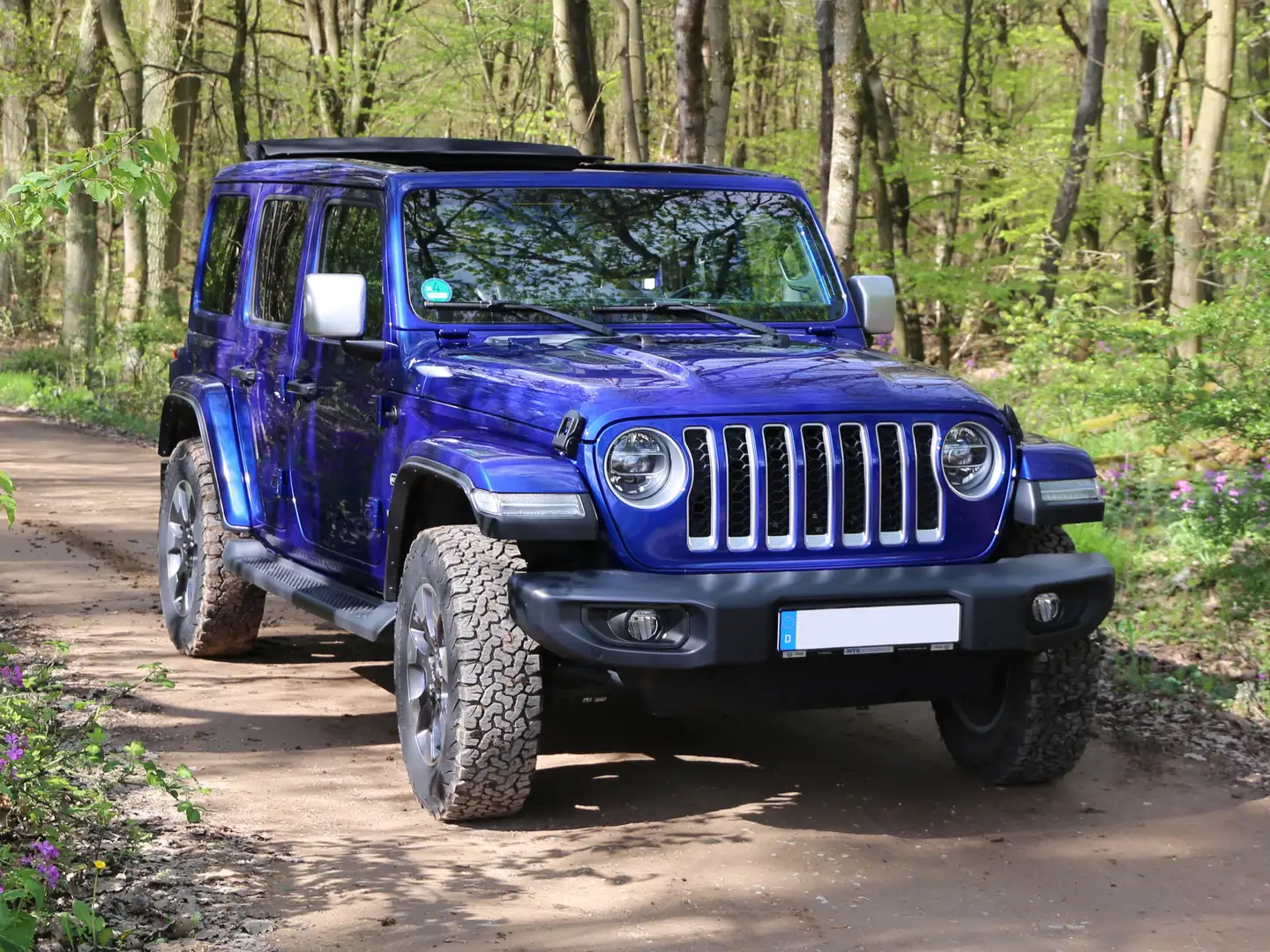 Jeep Wrangler Wrangler Unlimited 2.0 AWD Sky One-Touch Sahara Modrá - 1