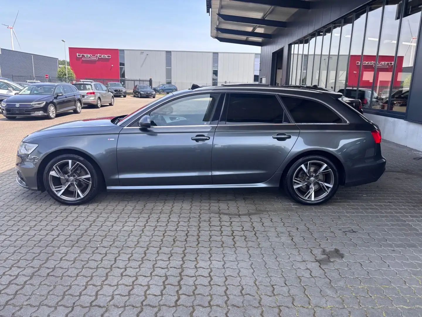 Audi A6 Av.3.0 TDI quattro-S-Line-Dach-Luft-Xenon-VOL Grau - 2