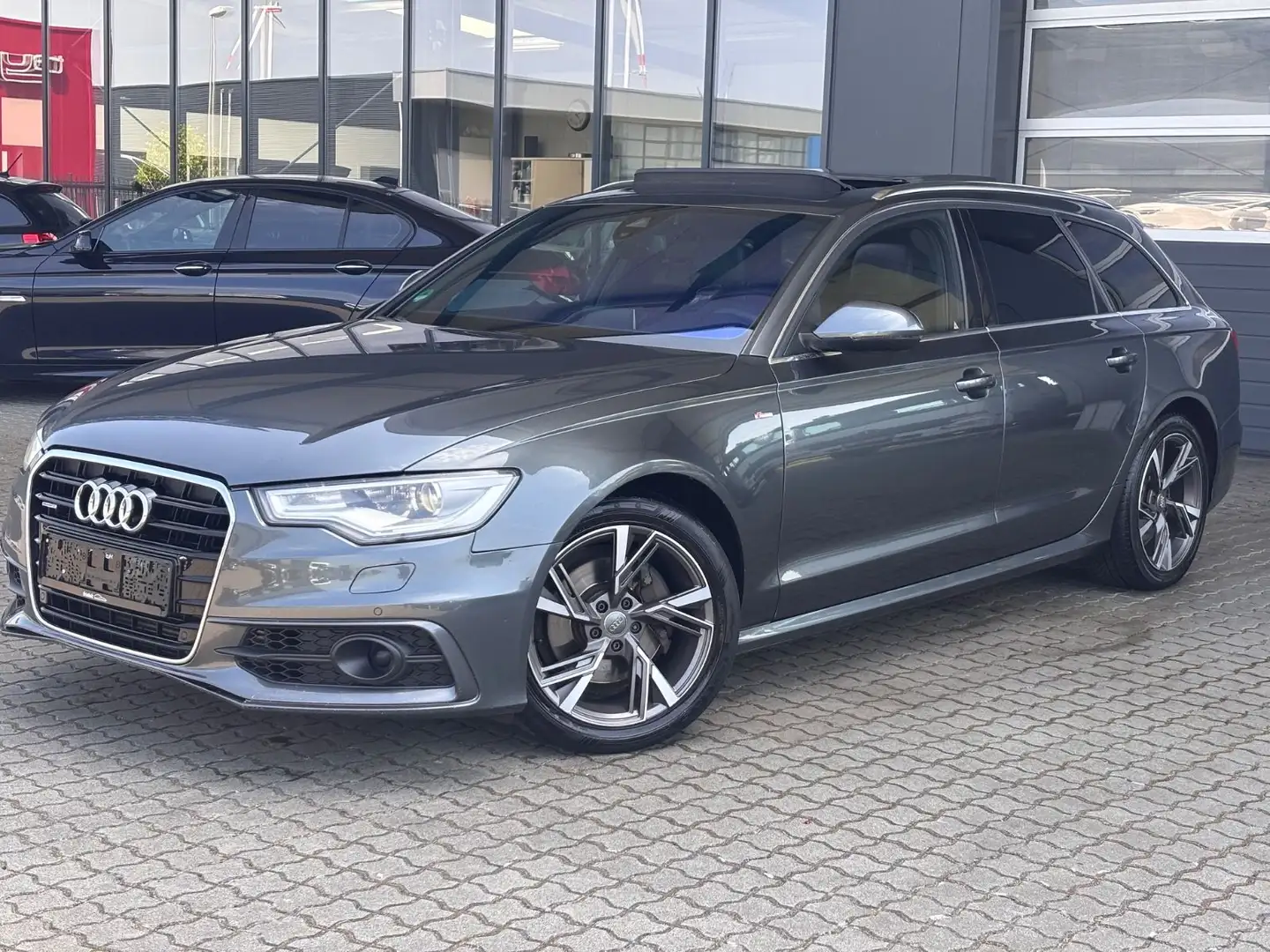 Audi A6 Av.3.0 TDI quattro-S-Line-Dach-Luft-Xenon-VOL Grau - 1