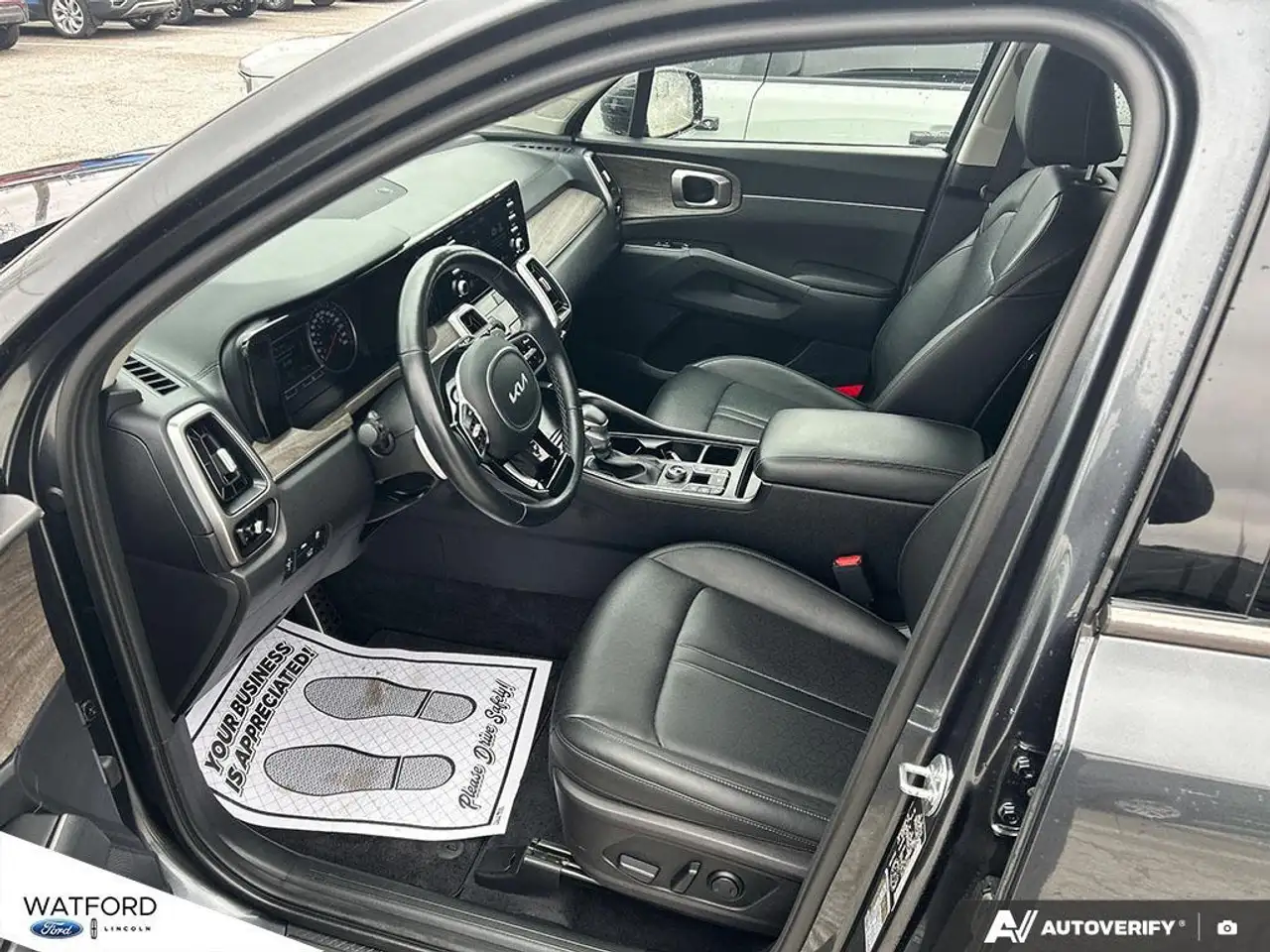 Kia Sorento снимка Kia Sorento
