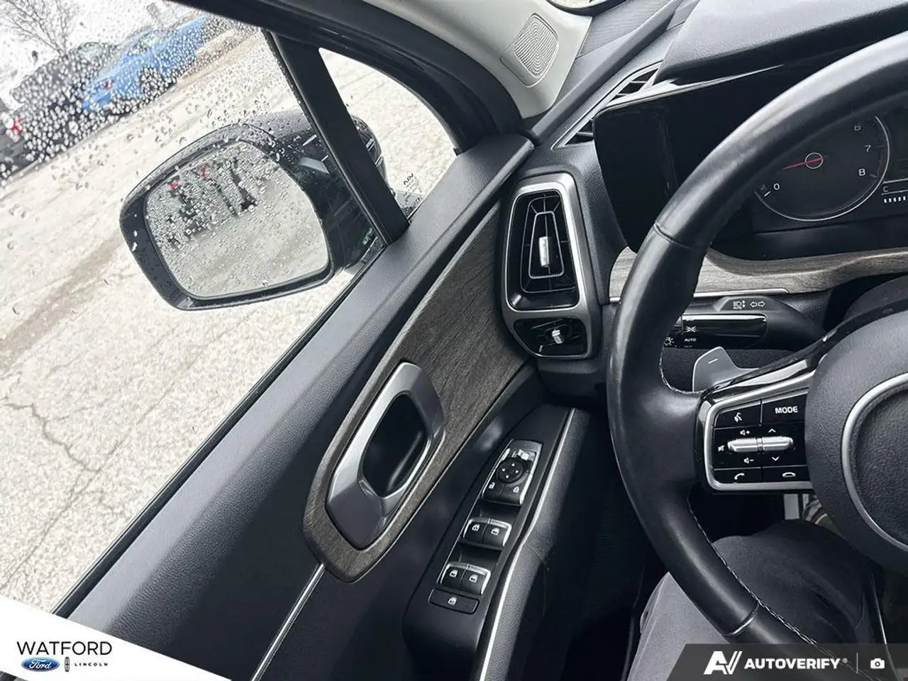 Kia Sorento снимка Kia Sorento