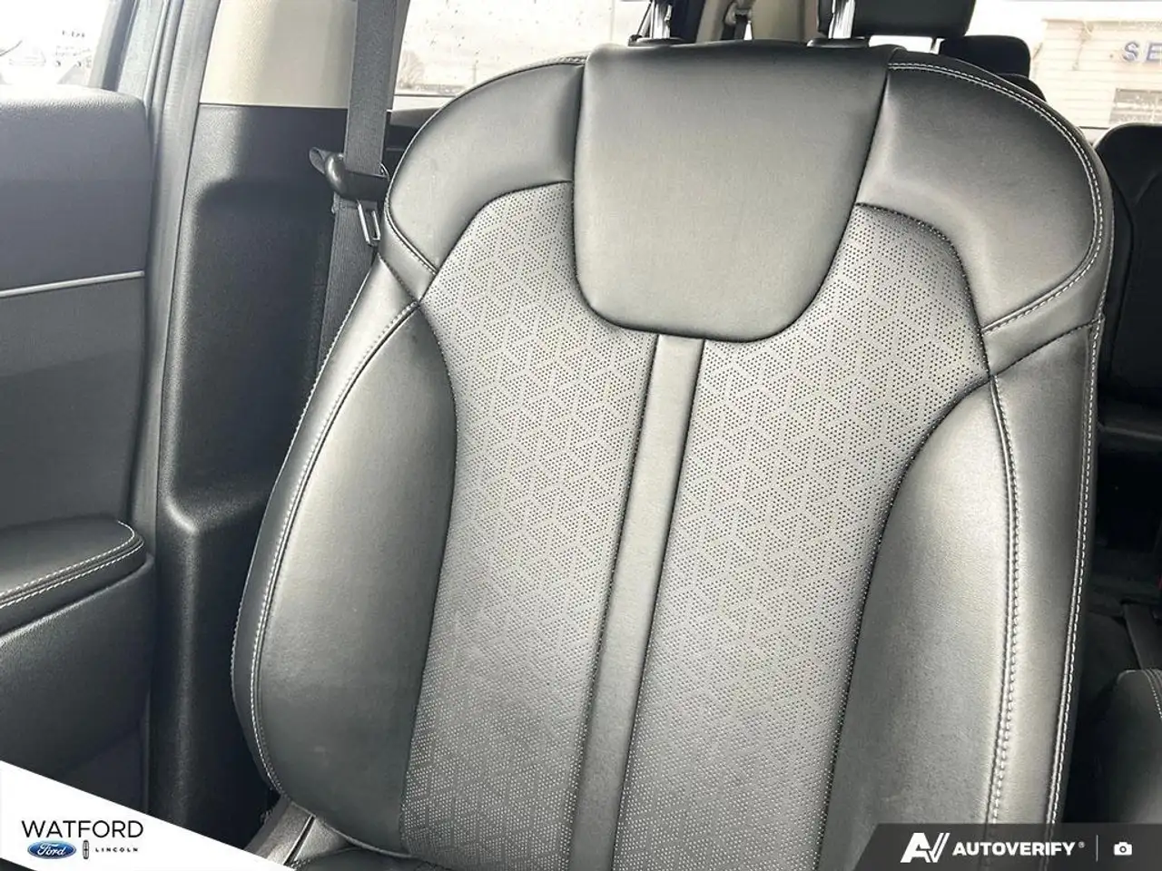Kia Sorento снимка Kia Sorento