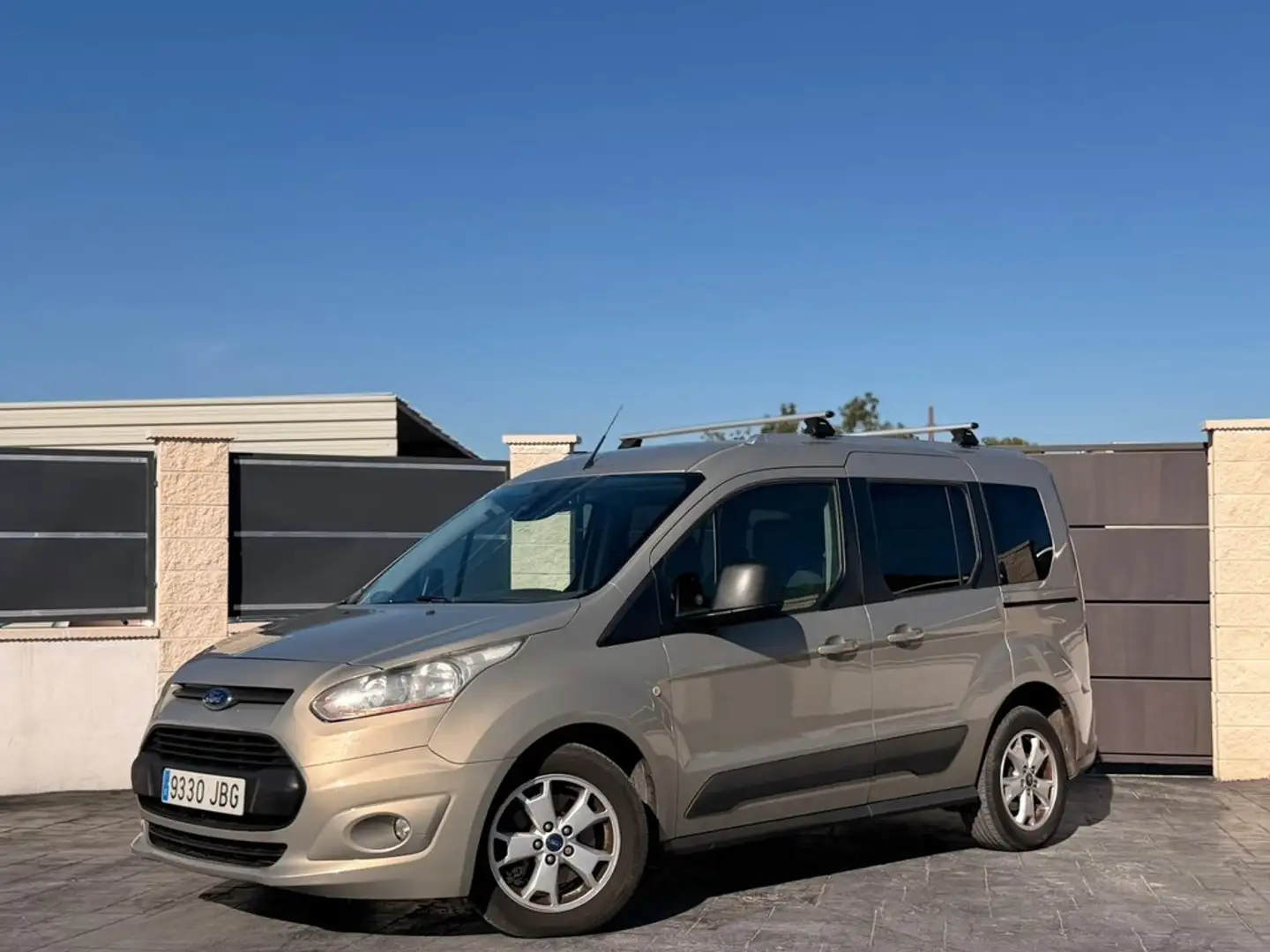 Ford Tourneo Connect 1.0T 100cv Trend Beige - 1