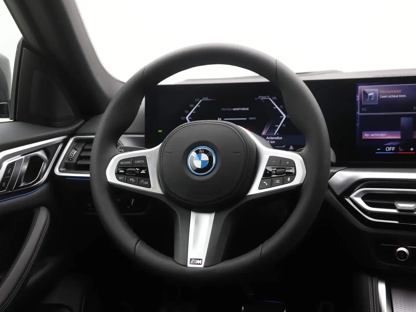 BMW i4 eDrive35 M Sport Edition 70 kWh Gris - 2