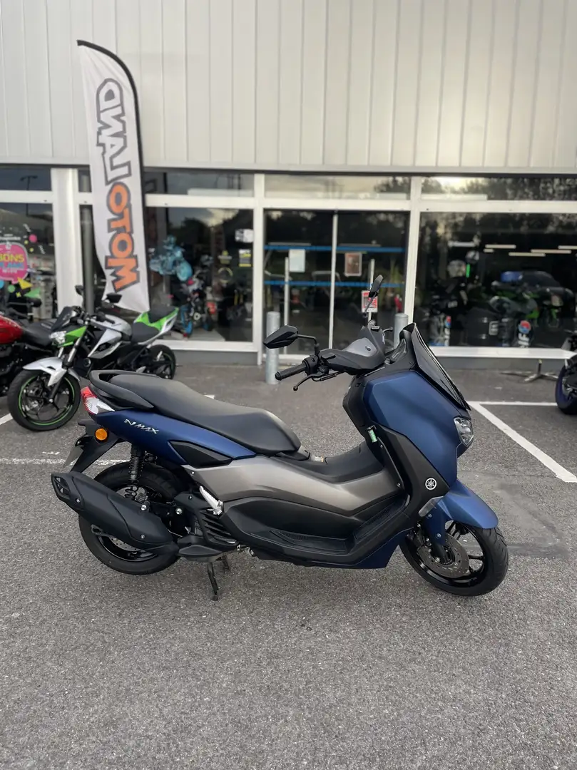 Yamaha NMAX Blauw - 1