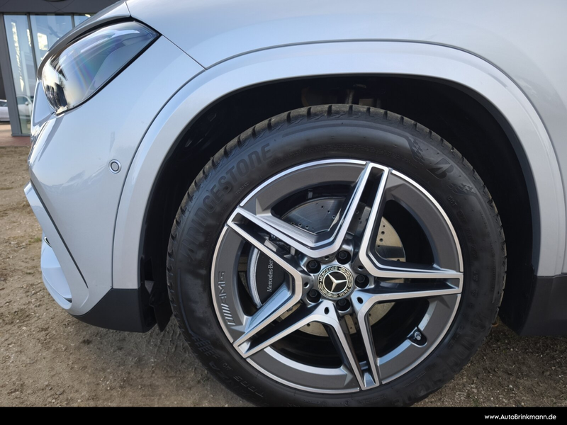 Mercedes-Benz GLA 180 GLA 180 AMG-LINE/LED/KAMERA/WINTER-PAKET/SPURH SHZ — photo 9