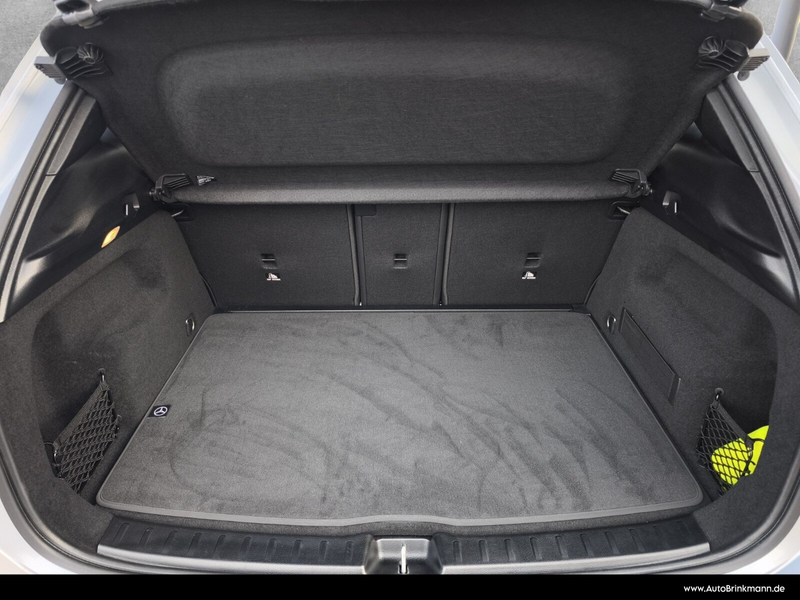 Mercedes-Benz GLA 180 GLA 180 AMG-LINE/LED/KAMERA/WINTER-PAKET/SPURH SHZ — photo 7