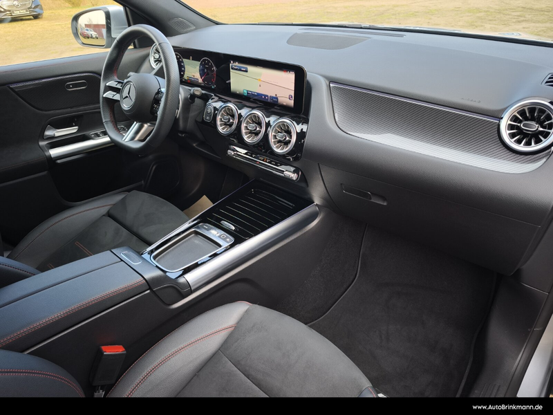 Mercedes-Benz GLA 180 GLA 180 AMG-LINE/LED/KAMERA/WINTER-PAKET/SPURH SHZ — photo 14