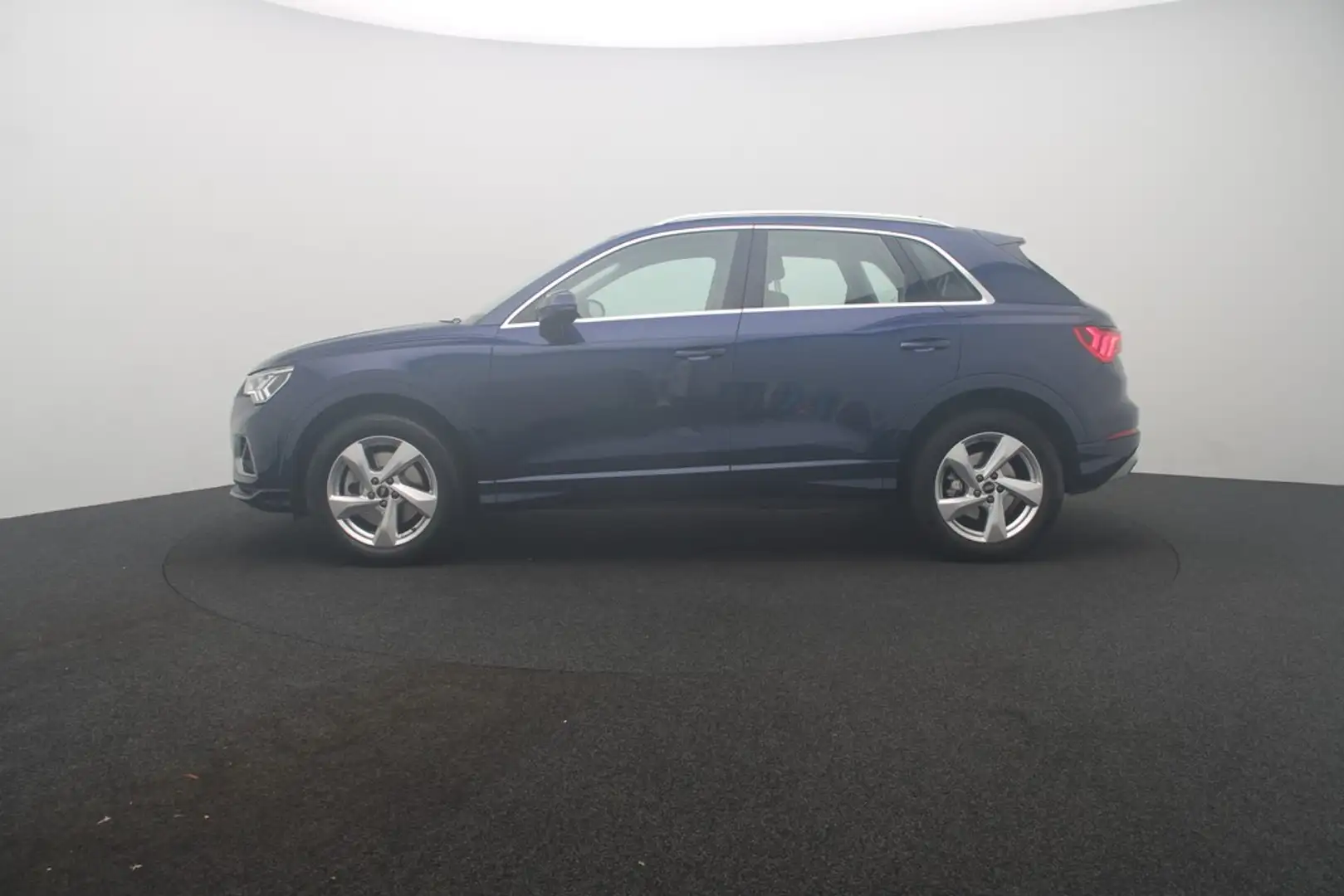 Audi Q3 40 TFSI quattro . Virt.Cockpit Matrix Navi Blau - 2