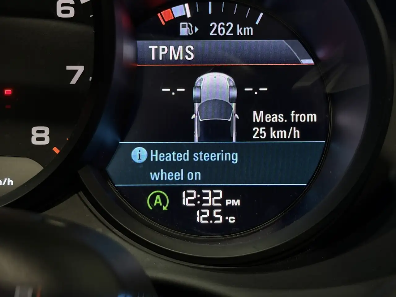 Porsche 718 Boxster снимка Porsche 718 Boxster