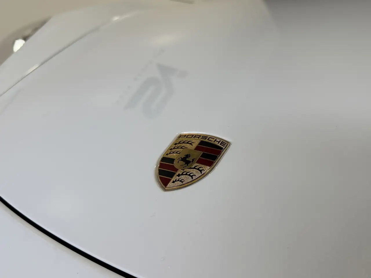 Porsche 718 Boxster снимка Porsche 718 Boxster