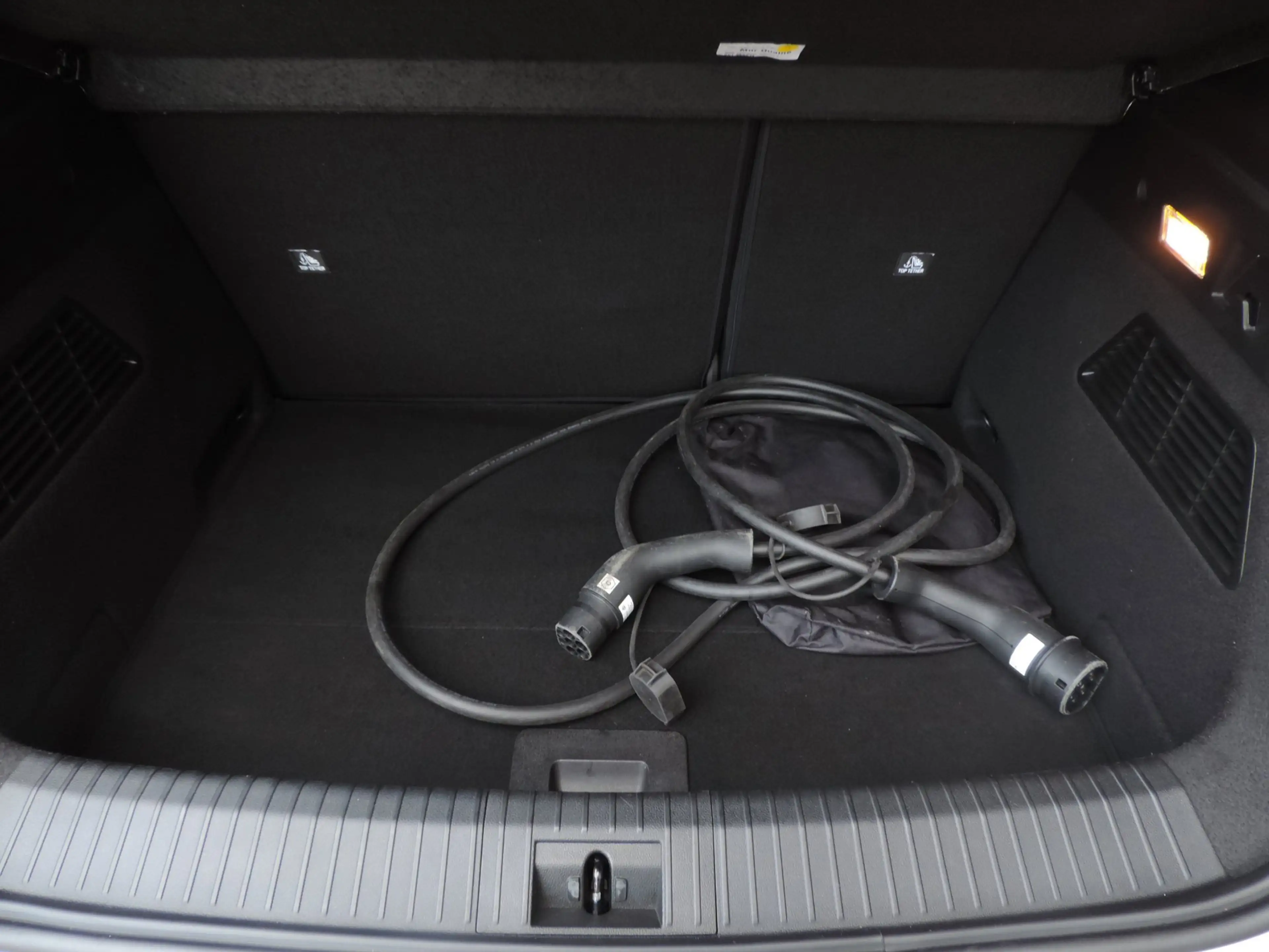 Renault Megane E-Tech EV60 Optimum Charge Iconic 37.000km | SOH 94.4% | — photo 22