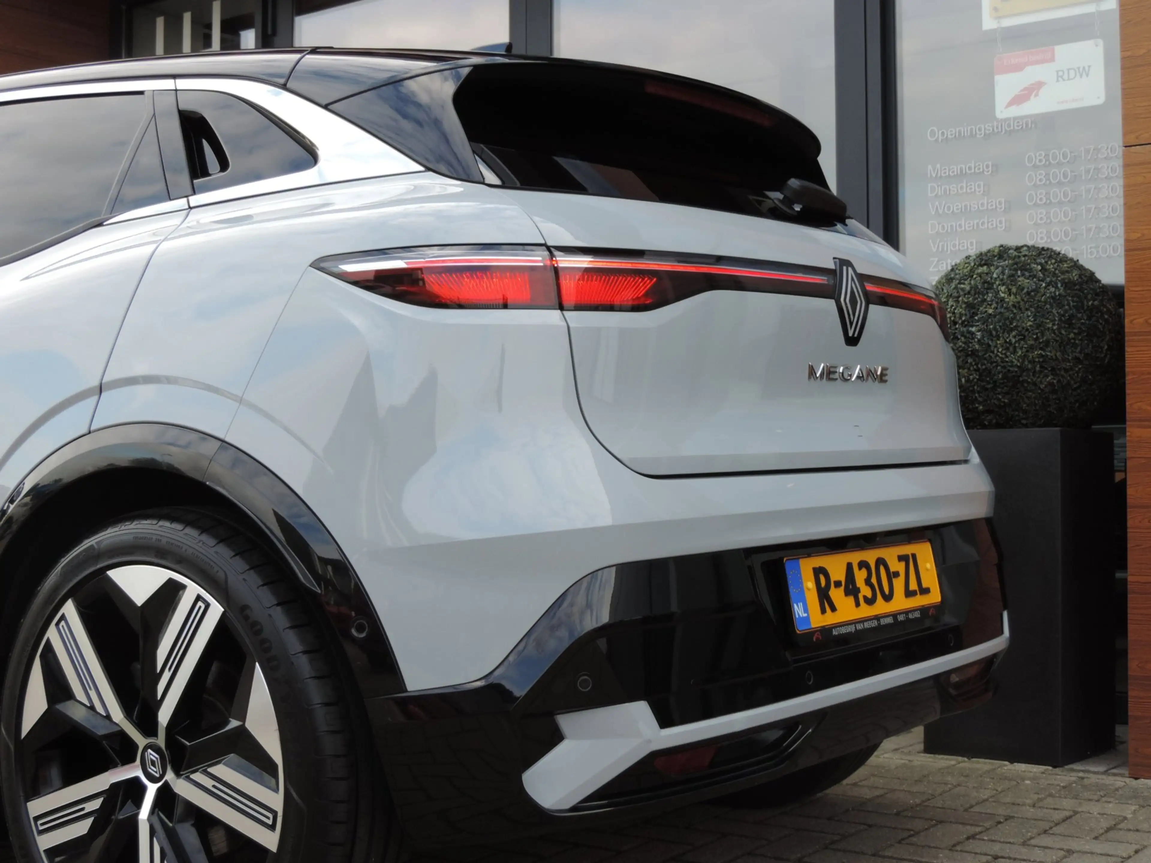 Renault Megane E-Tech EV60 Optimum Charge Iconic 37.000km | SOH 94.4% | — photo 5