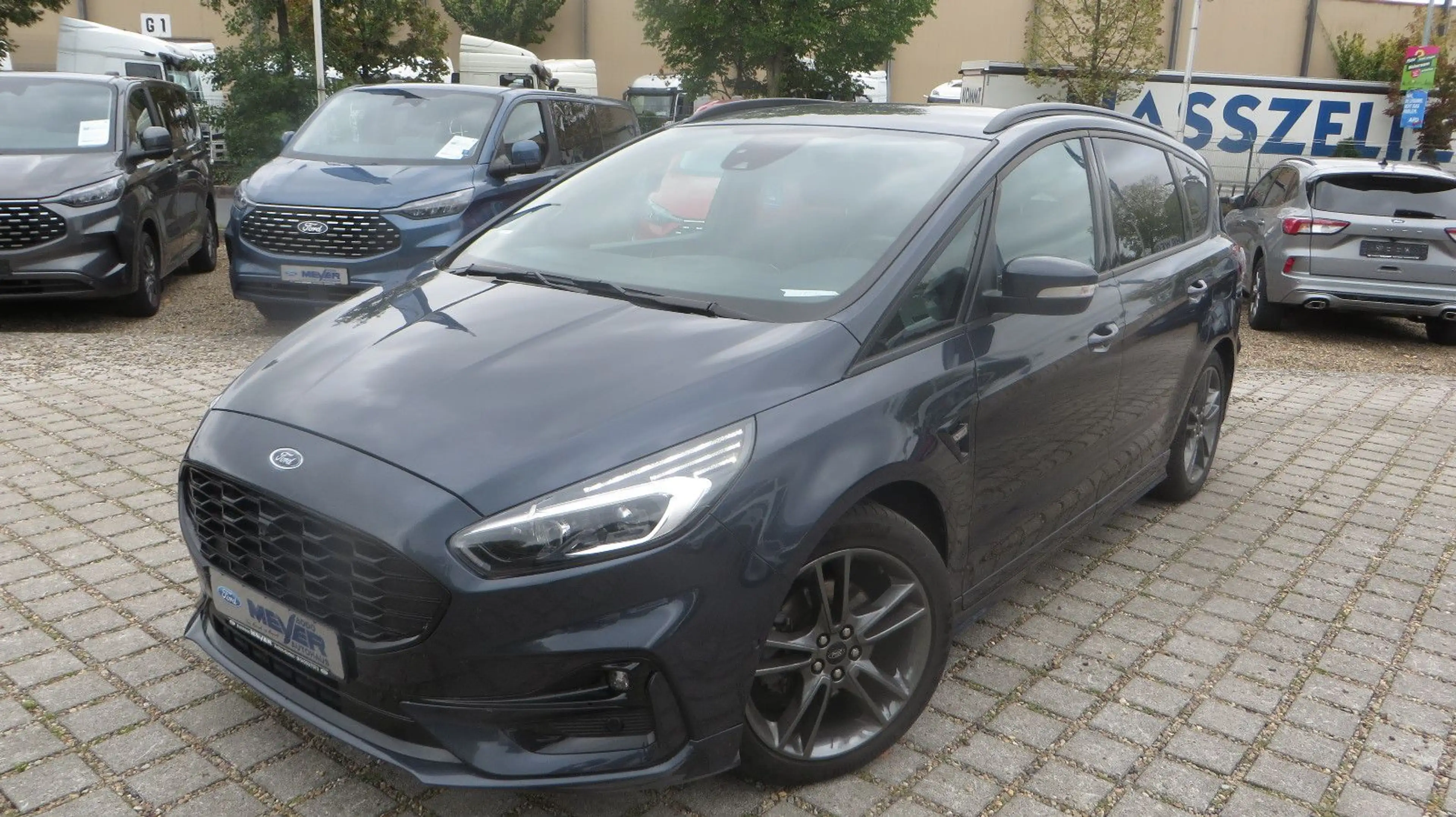 Ford S-Max S-MAX Hybrid ST-Line, Anhängerkupplung