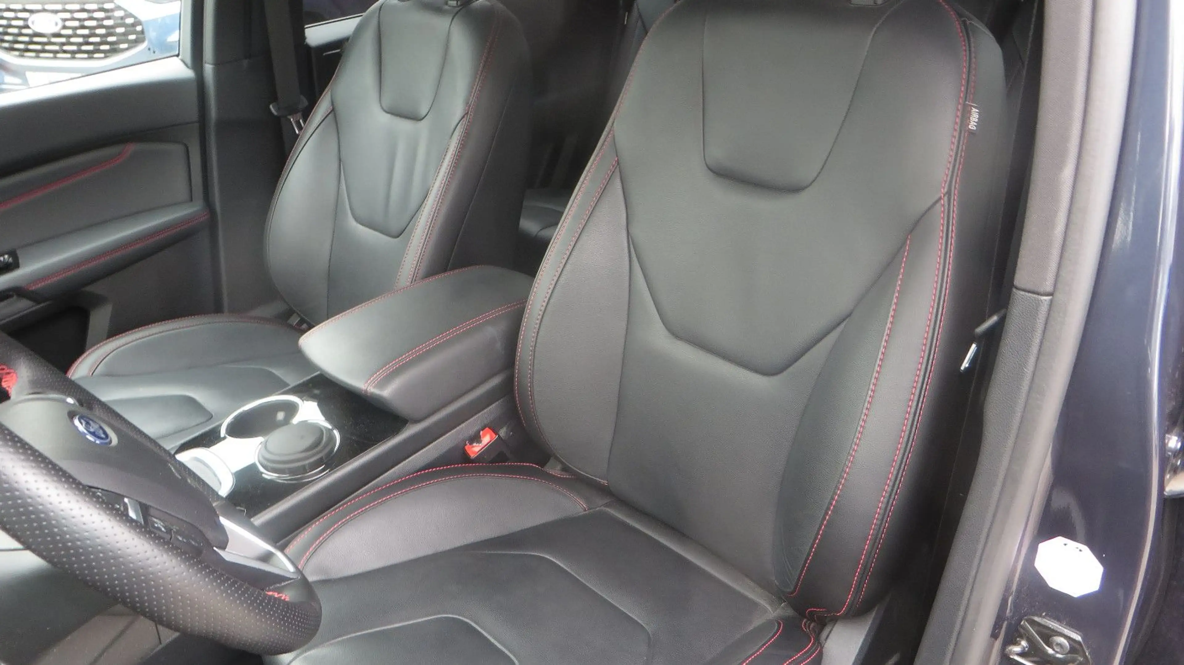 Ford S-Max S-MAX Hybrid ST-Line, Anhängerkupplung — photo 11