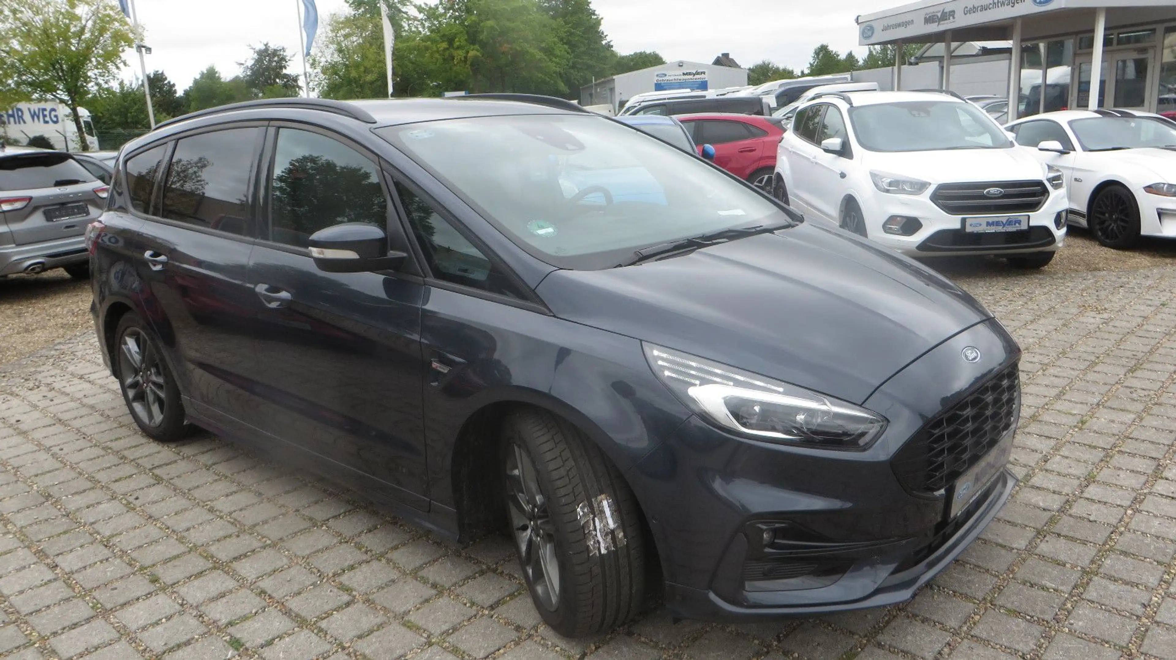 Ford S-Max S-MAX Hybrid ST-Line, Anhängerkupplung — photo 4