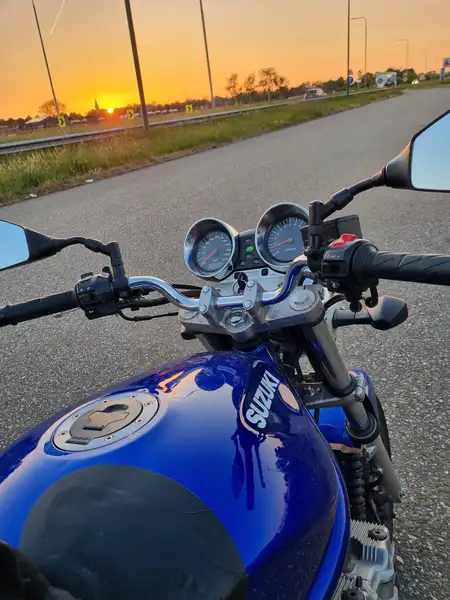 Suzuki BANDIT 600 - foto 5