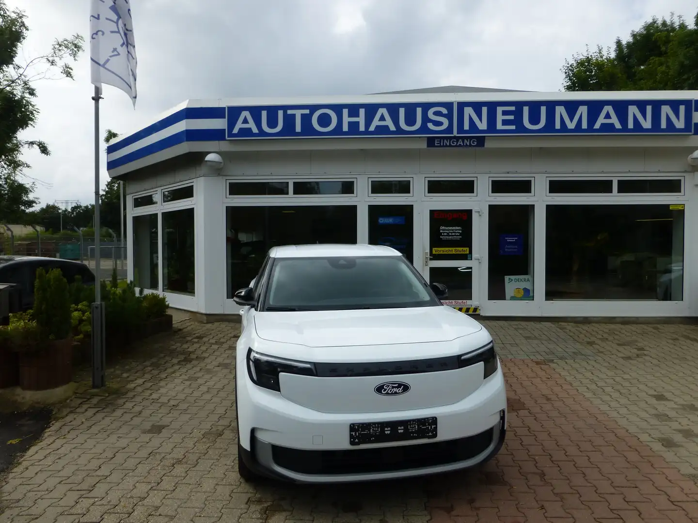 Ford Explorer Premium AWD Weiß - 1
