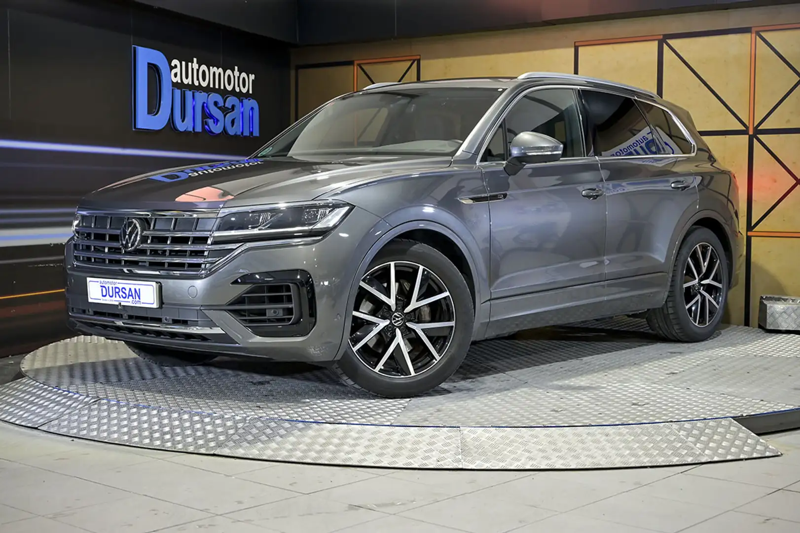 Volkswagen Touareg 3.0TDI V6 Premium Tiptronic Elegance 4M 210kW - 1