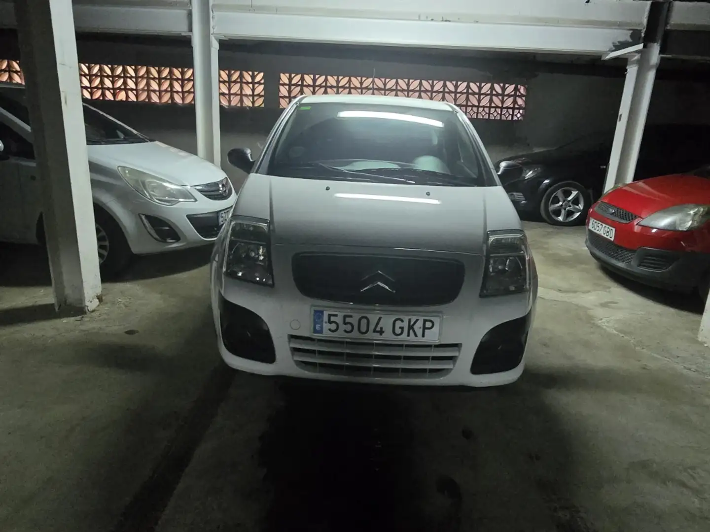 Citroen C2 1.4i Audace Alb - 2