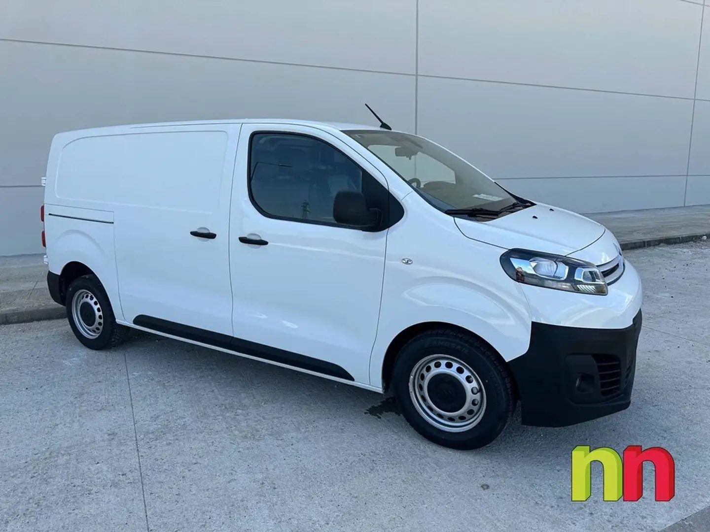 Citroen Jumpy Talla M BlueHDi 90KW (120CV) 6v Club Weiß - 2
